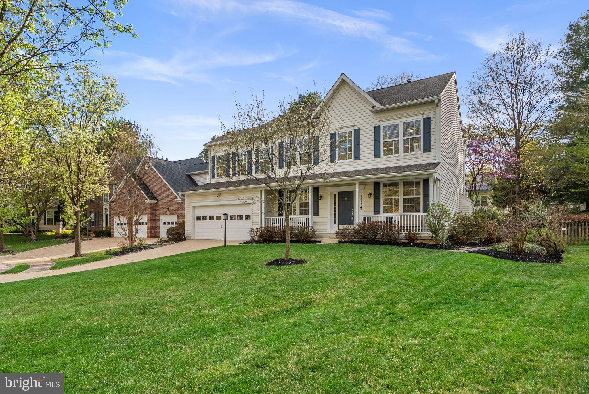 VILLAGE OF RIVER HILL - Residential