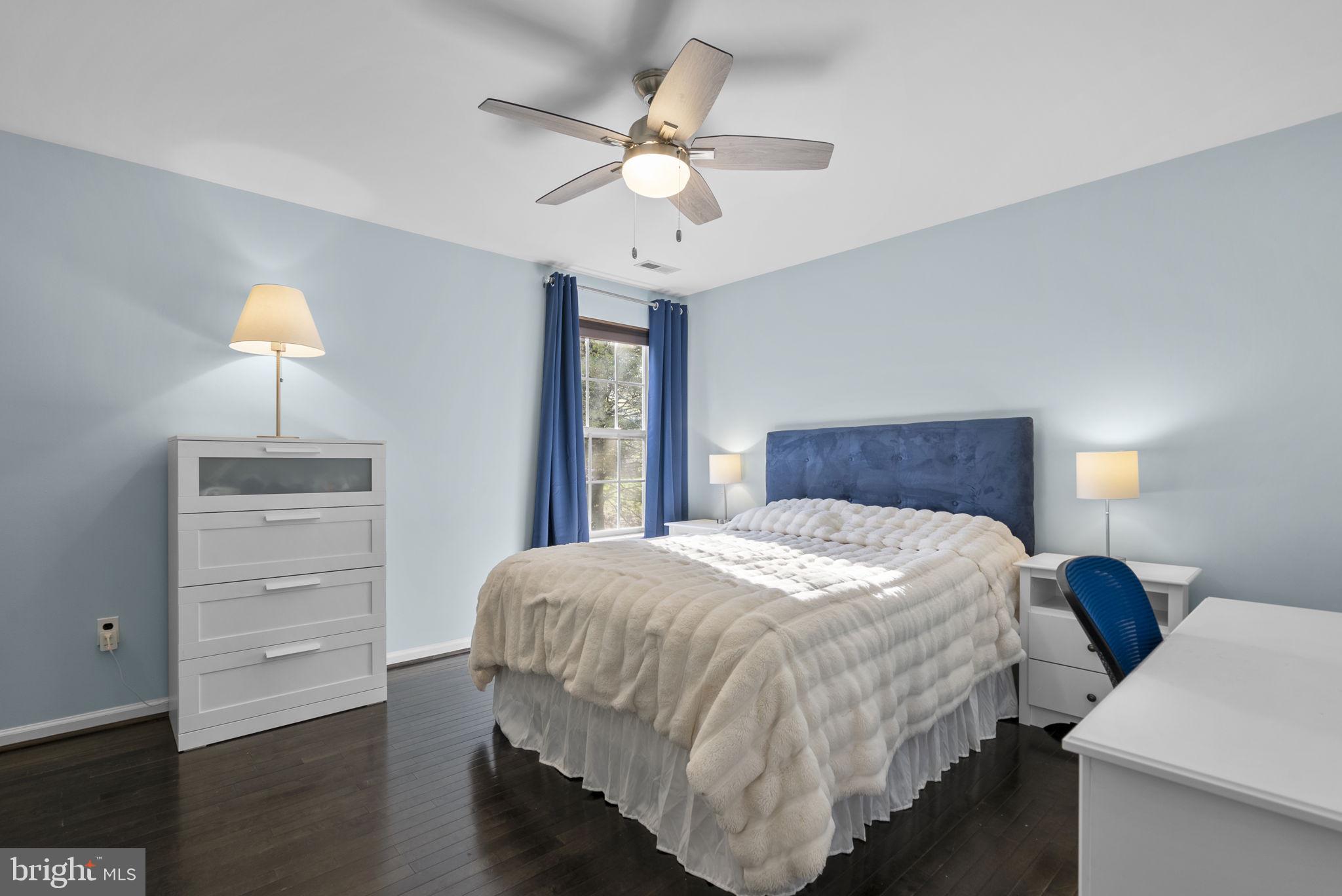 VILLAGE OF RIVER HILL - Residential