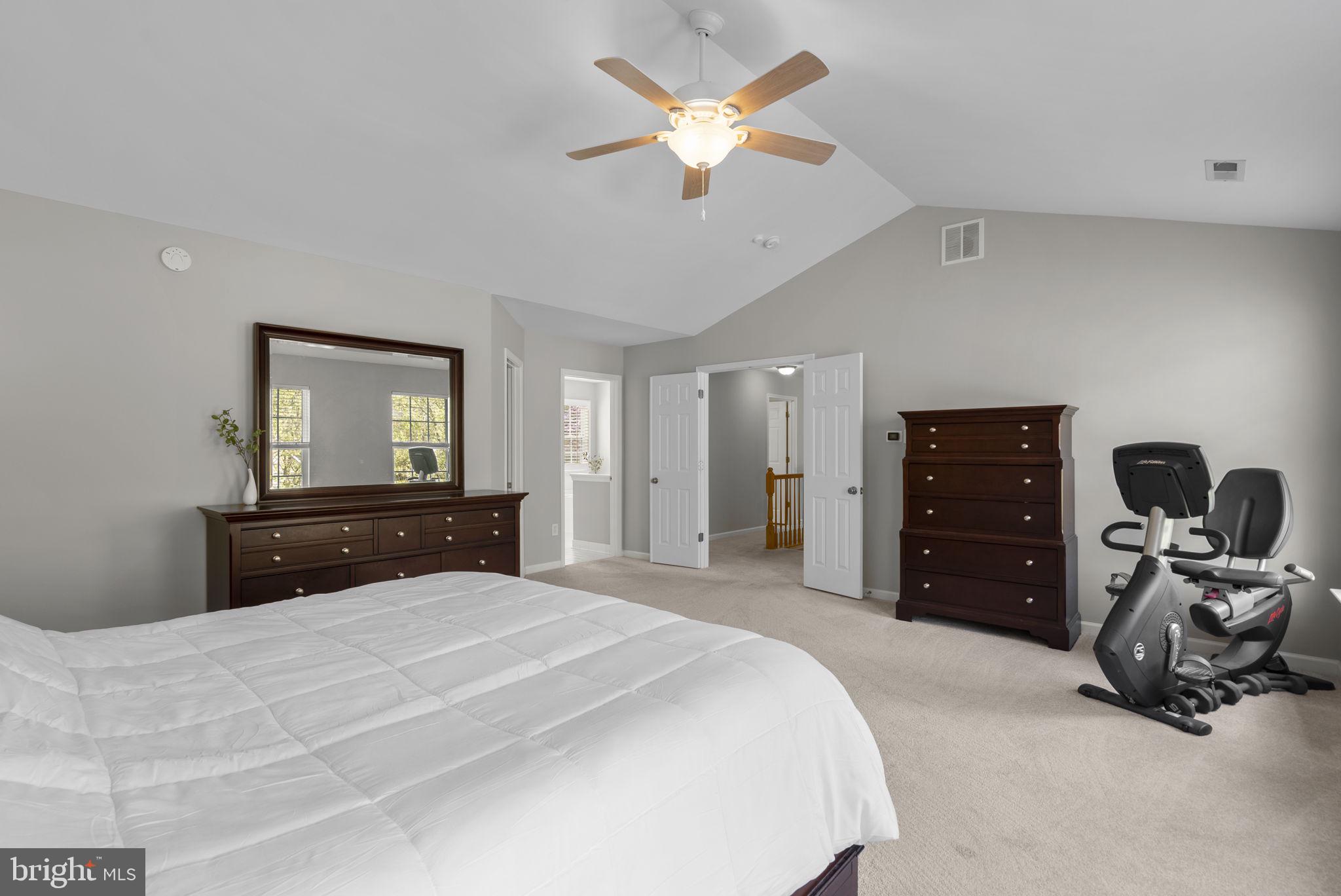 VILLAGE OF RIVER HILL - Residential