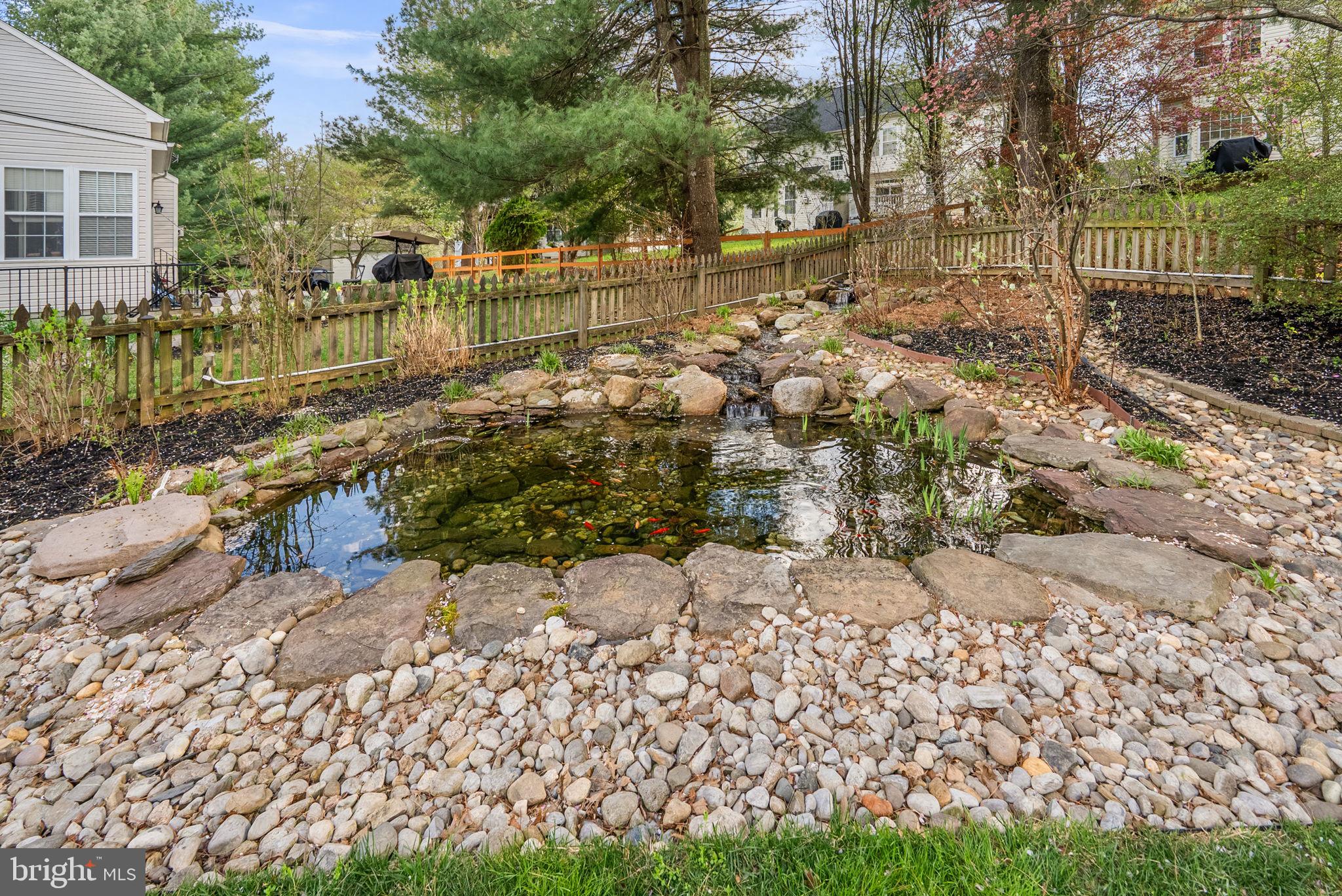 VILLAGE OF RIVER HILL - Residential