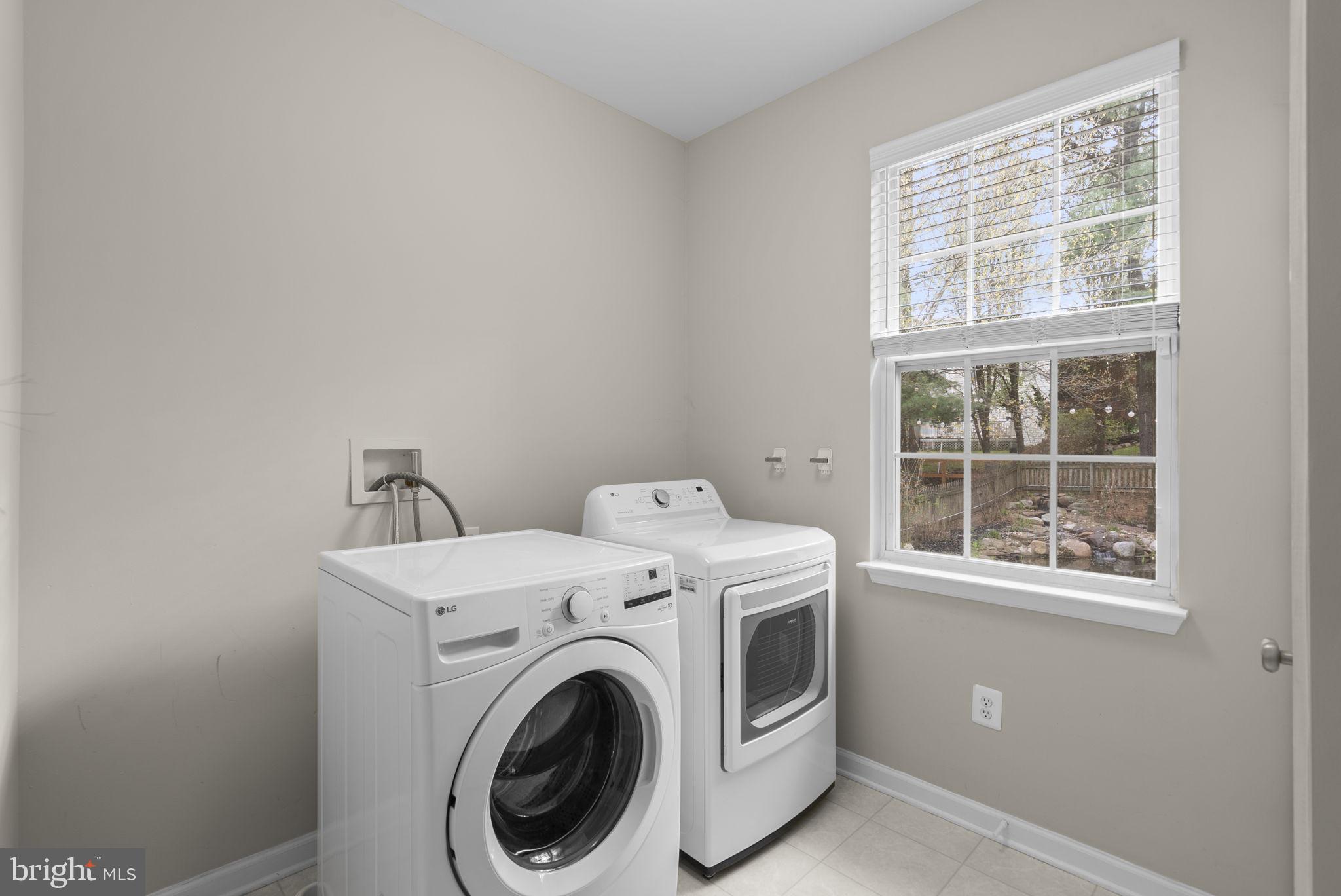 VILLAGE OF RIVER HILL - Residential