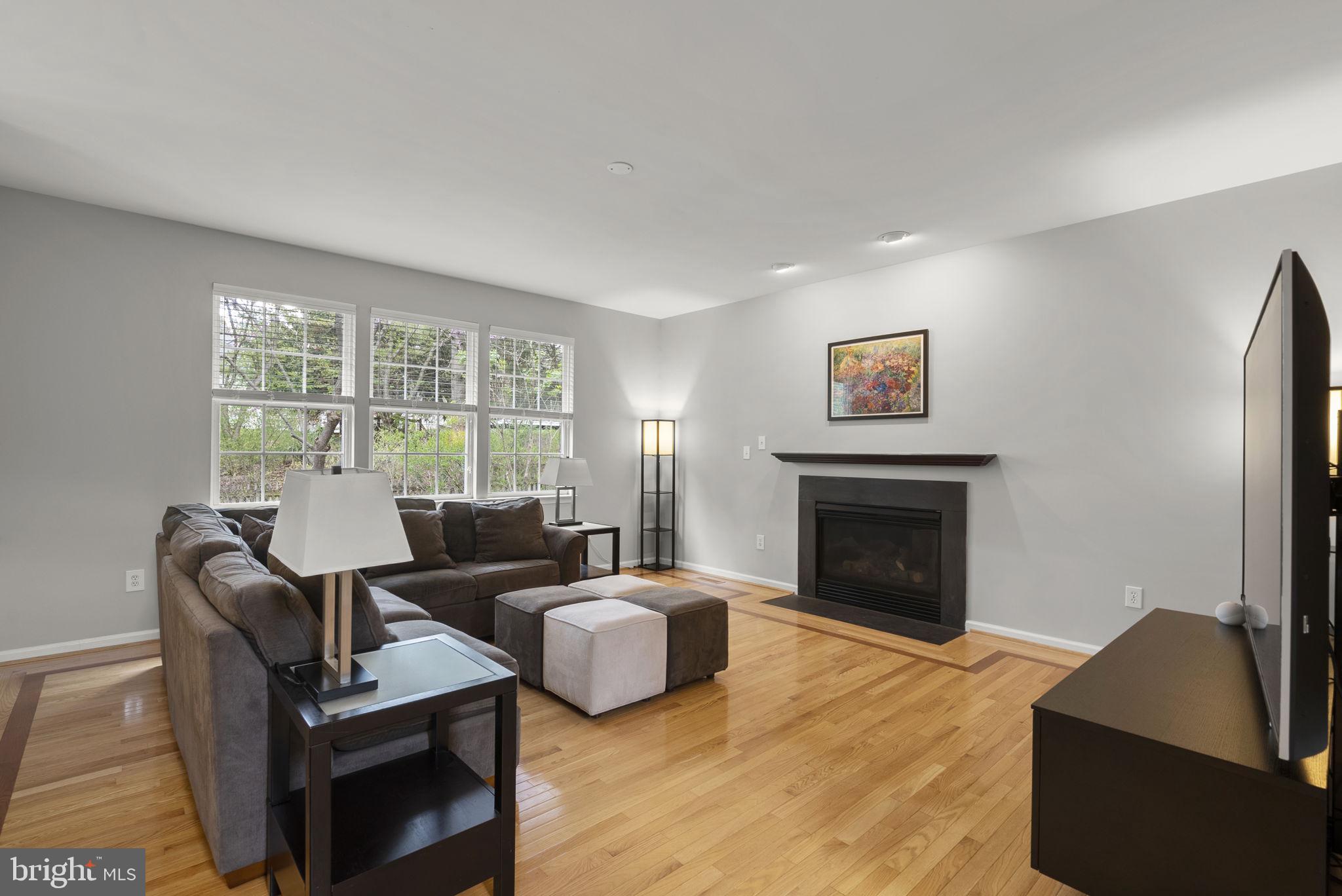 VILLAGE OF RIVER HILL - Residential