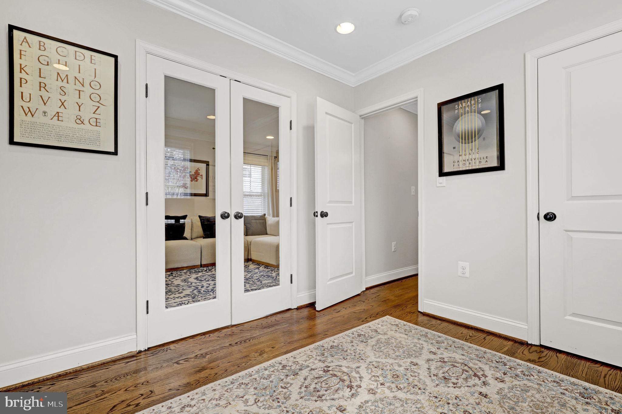 KENSINGTON VIEW - Residential