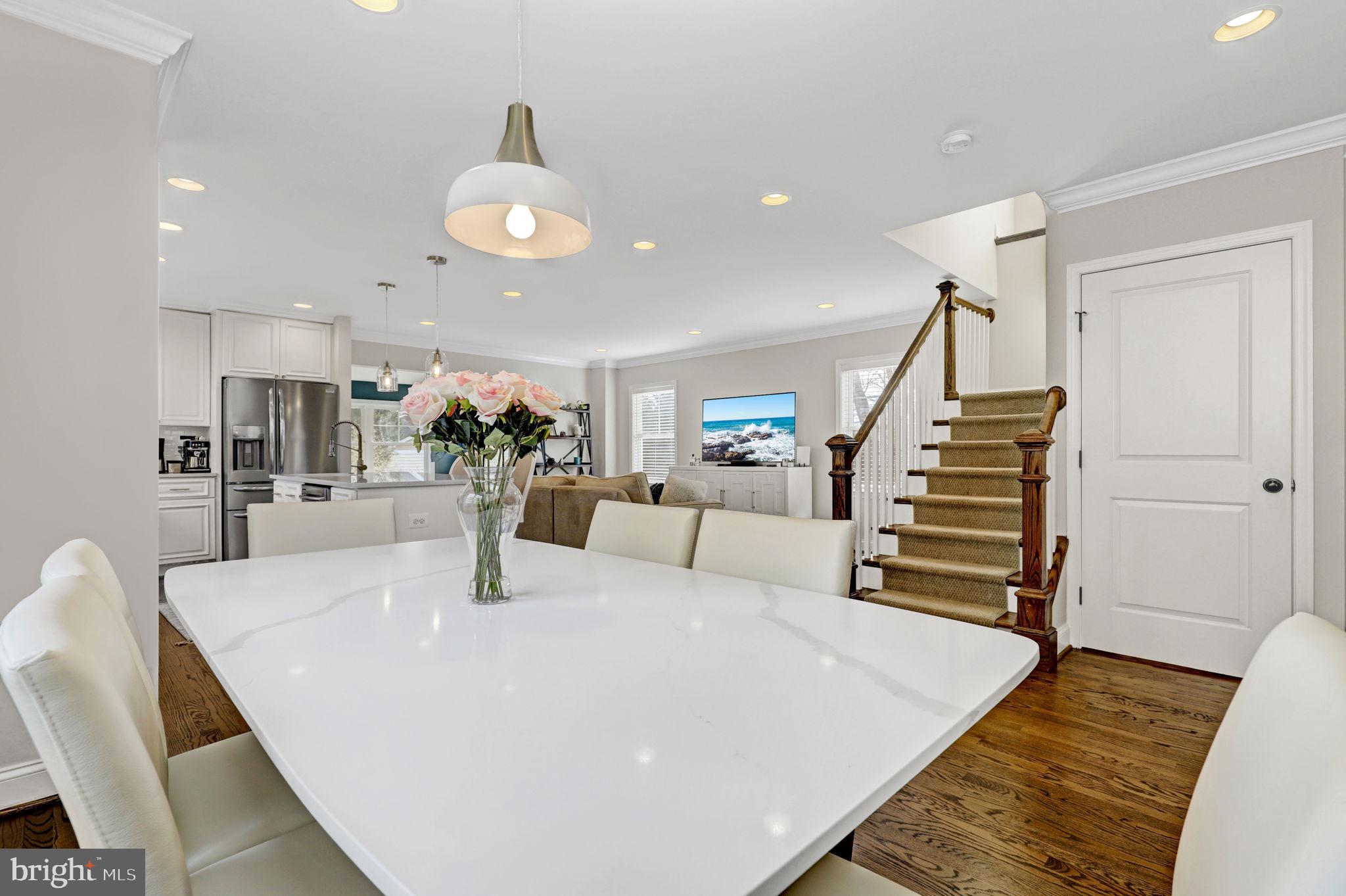 KENSINGTON VIEW - Residential