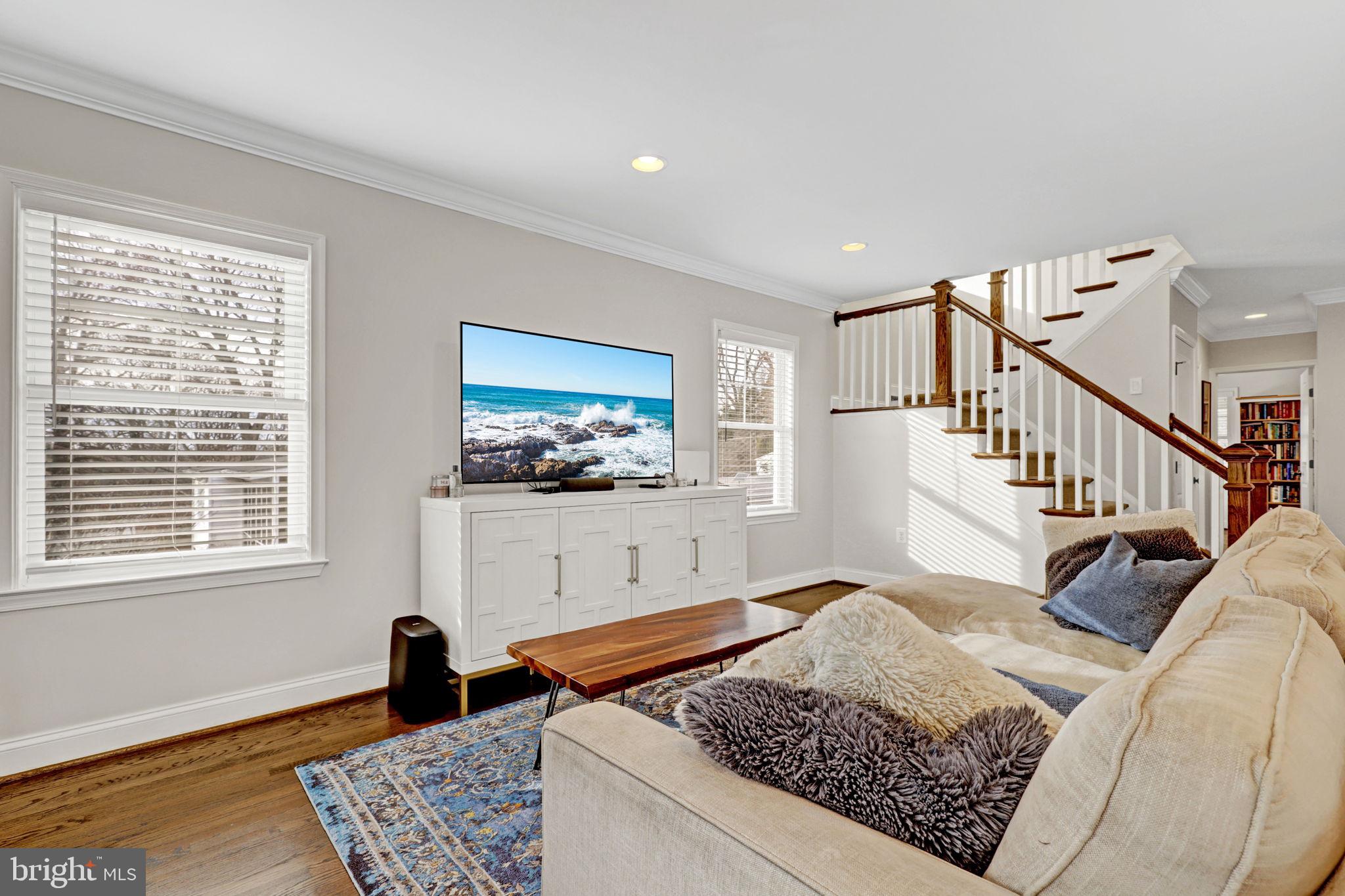 KENSINGTON VIEW - Residential