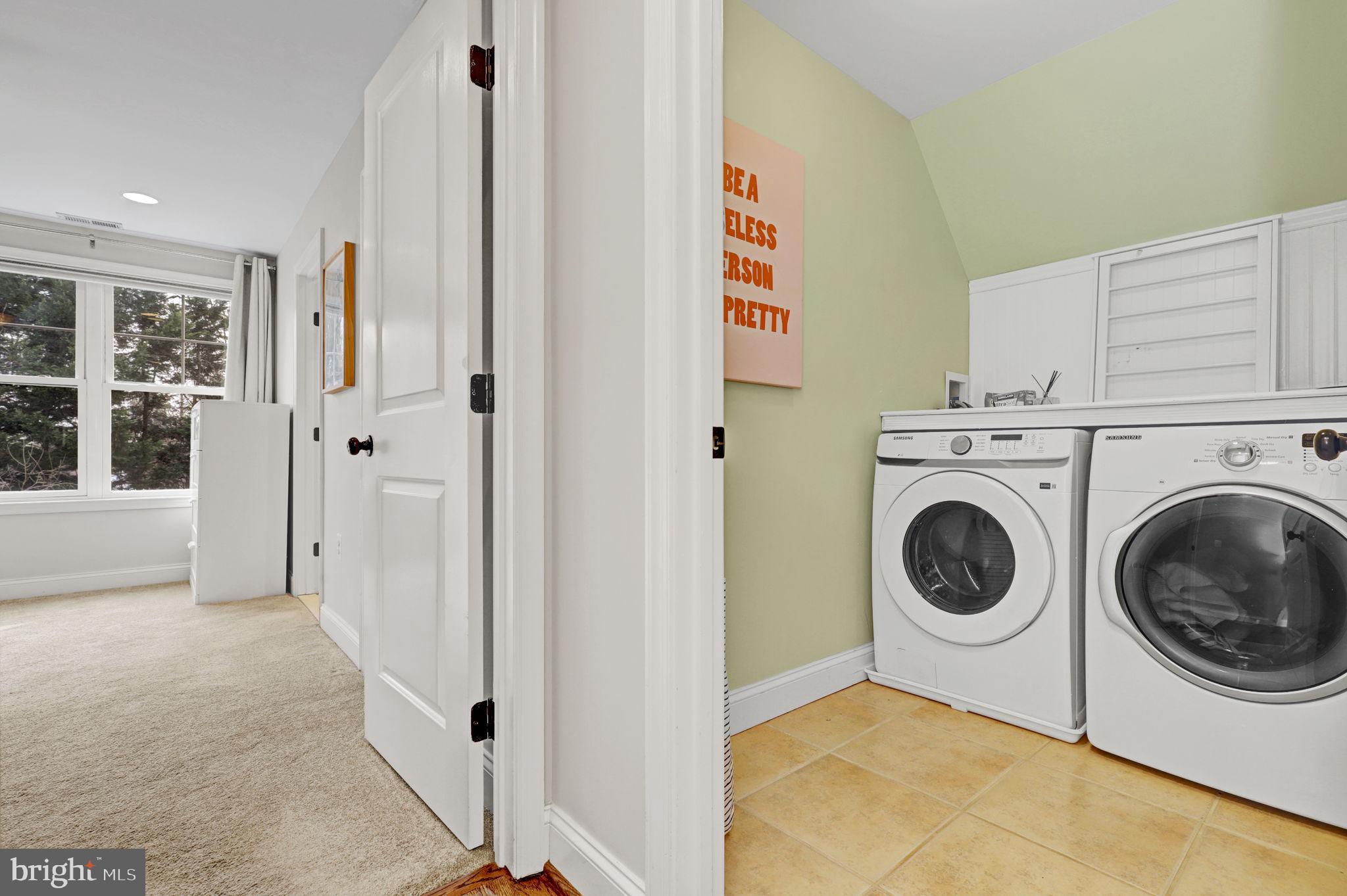 KENSINGTON VIEW - Residential