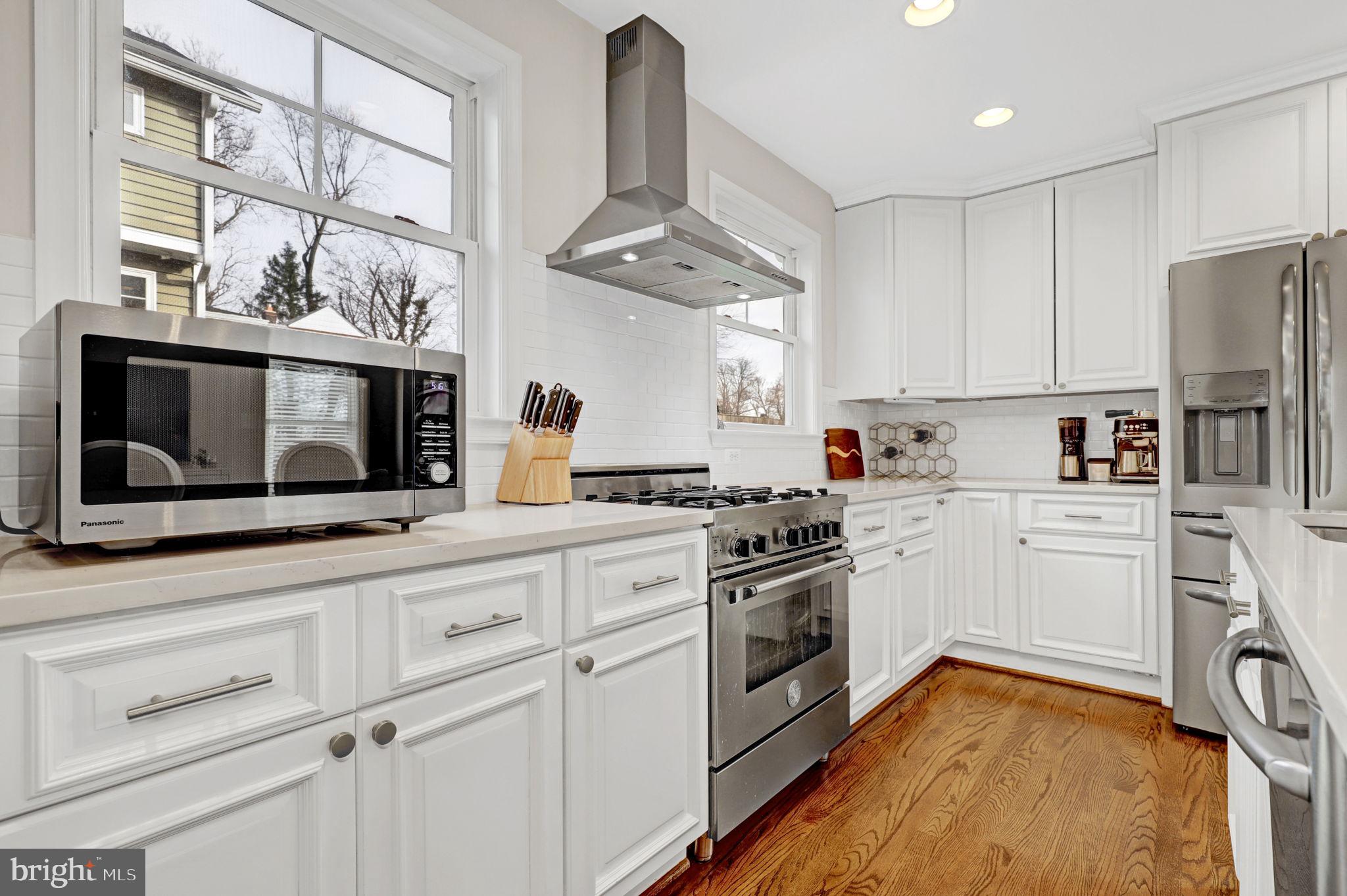 KENSINGTON VIEW - Residential