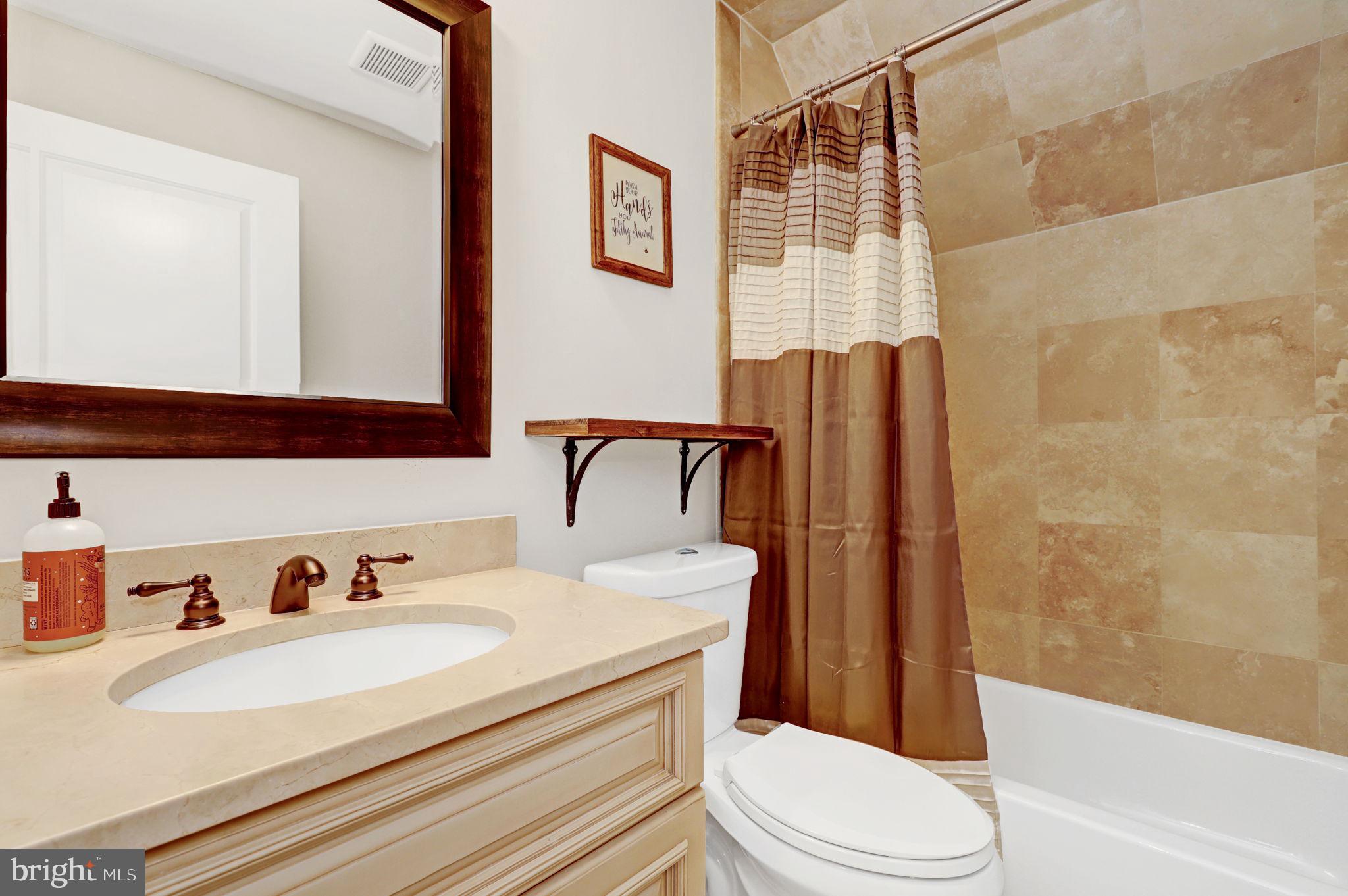 KENSINGTON VIEW - Residential