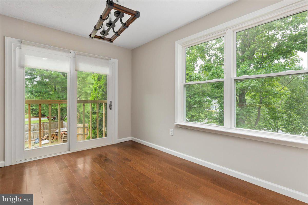 VISTA WOODS - Residential