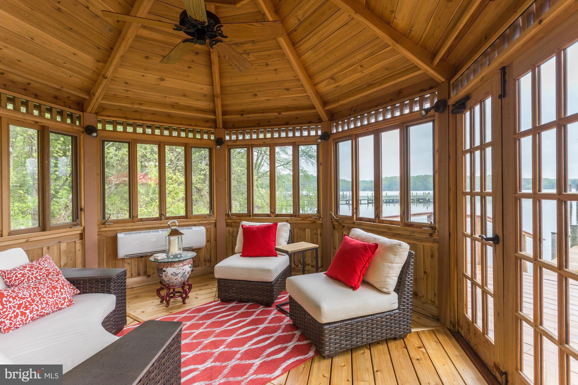 SEVERNA PARK - Residential