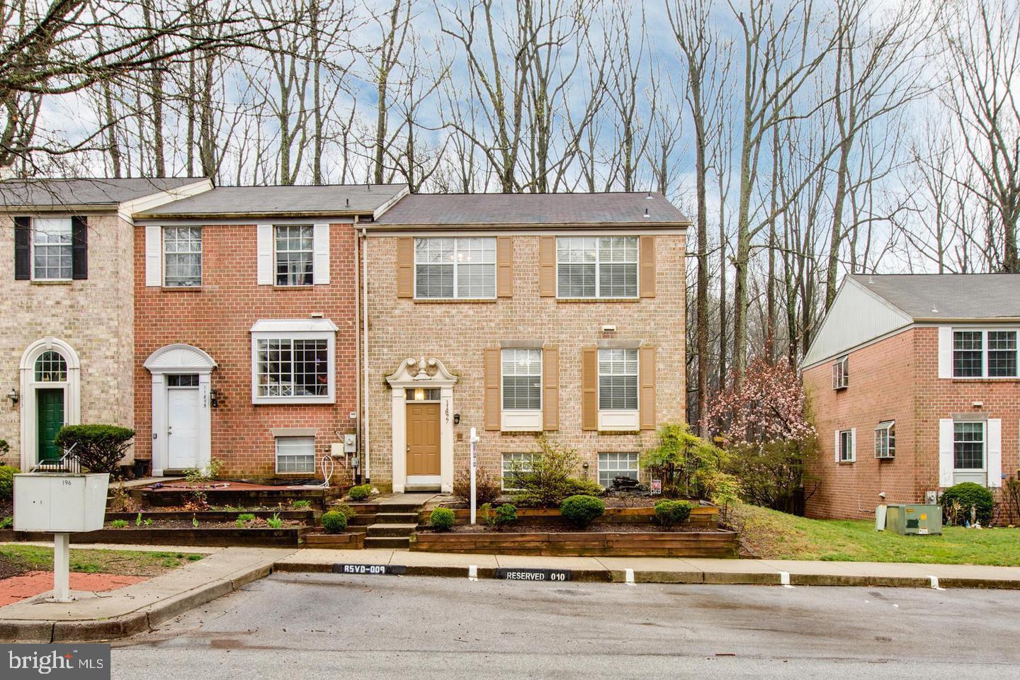 VILLAGE OF HICKORY RIDGE - Residential Lease