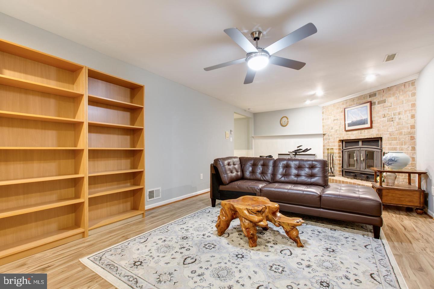 VILLAGE OF HICKORY RIDGE - Residential Lease