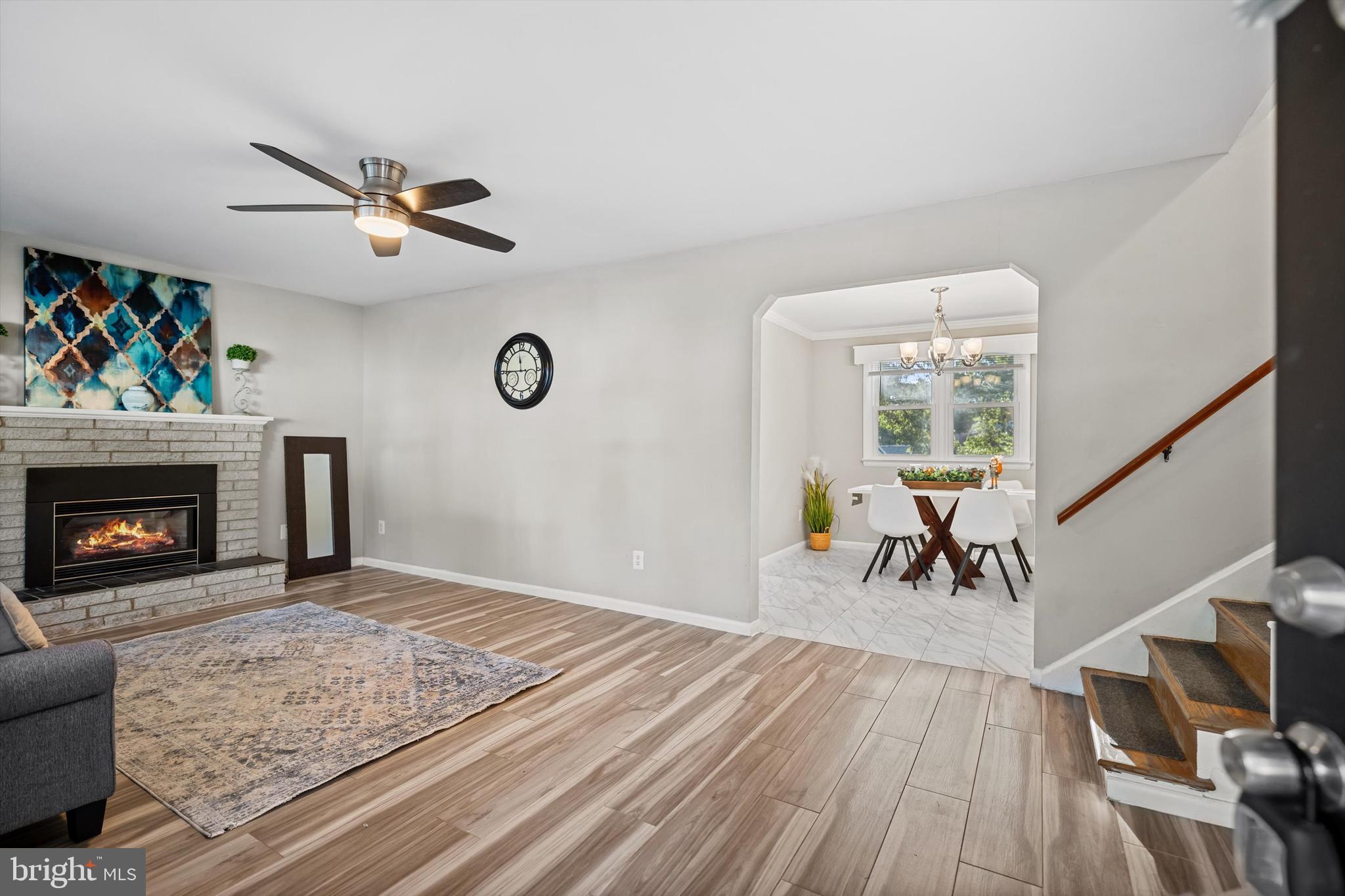 PINEHURST ESTATES - Residential Lease