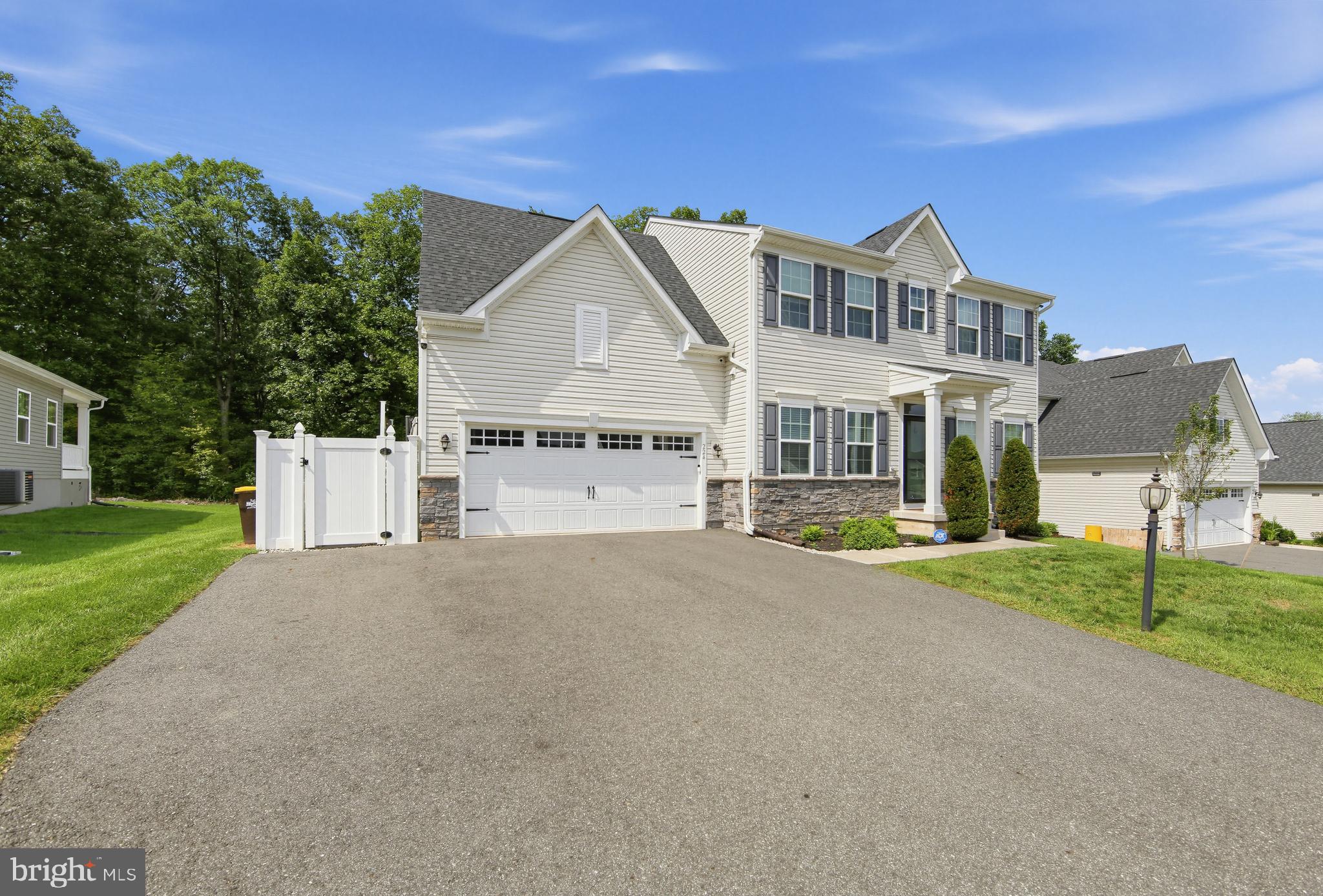 224 PIXIE MOSS ROAD