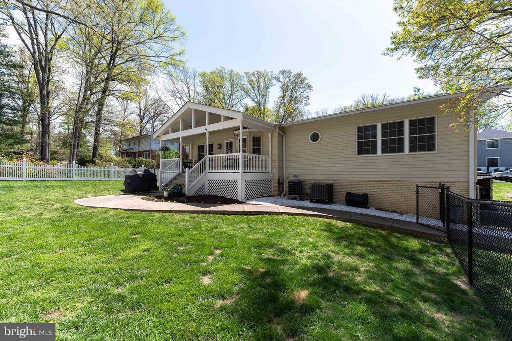 LINCOLNIA PARK - Residential