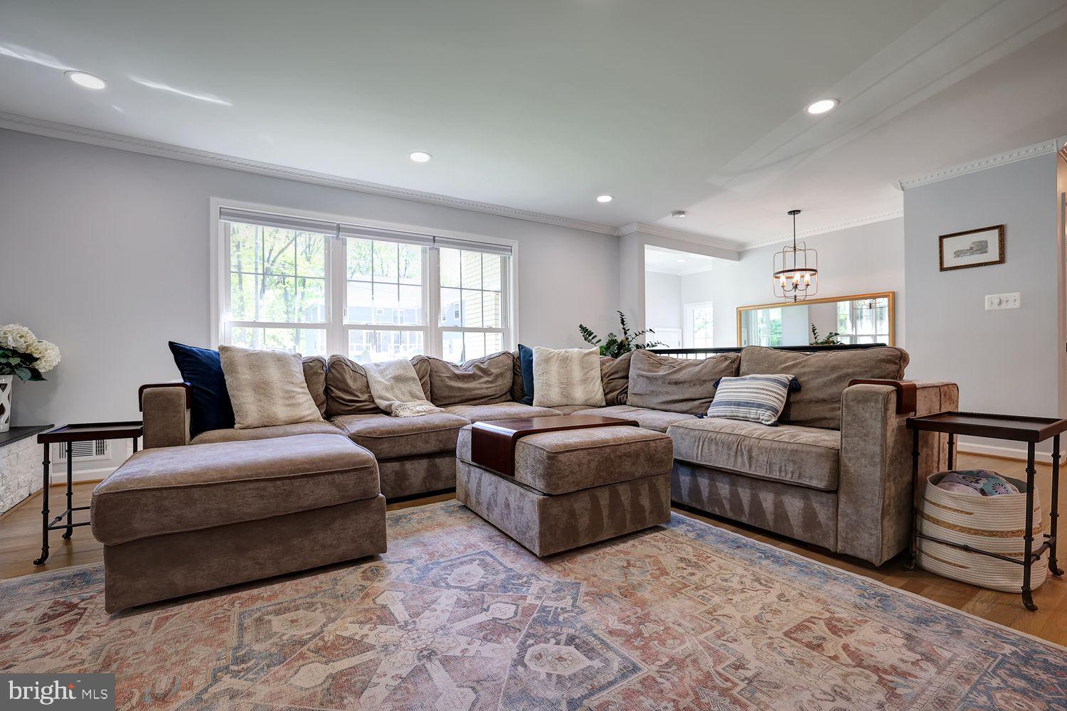 LINCOLNIA PARK - Residential