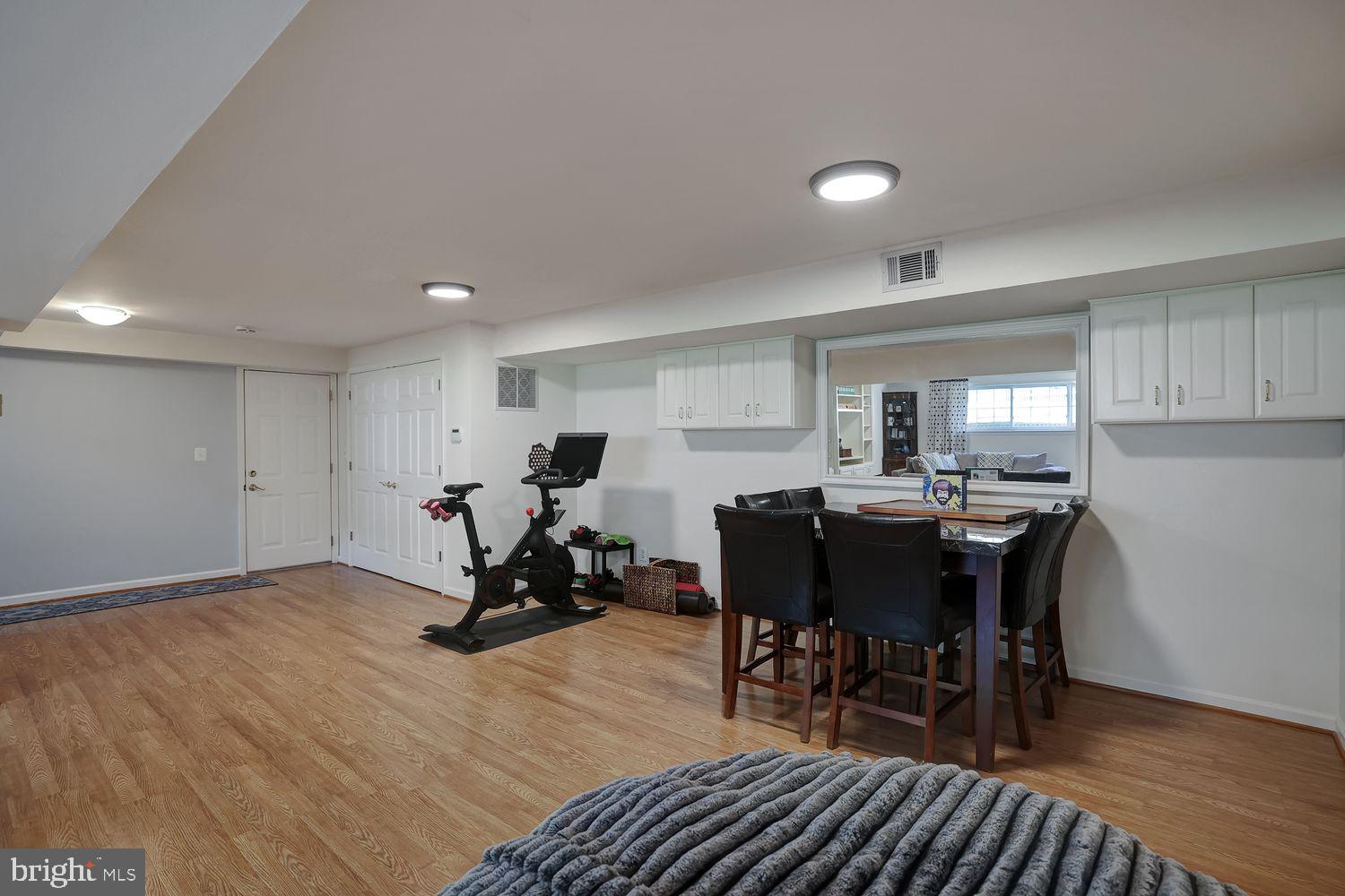 LINCOLNIA PARK - Residential