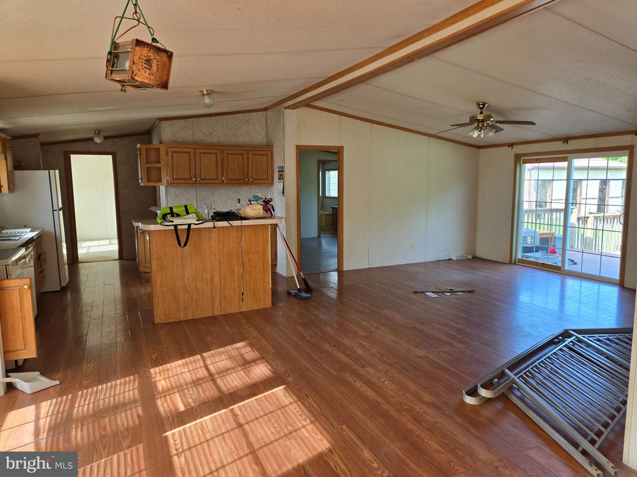 CHURCH HILL - Residential