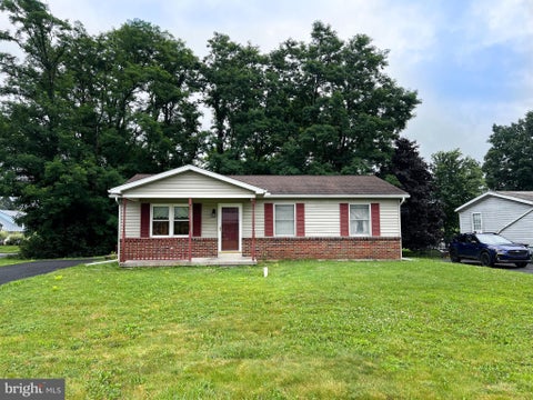Homes For Sale - 120 Liberty Lane<br/> REEDSVILLE, PA 17084