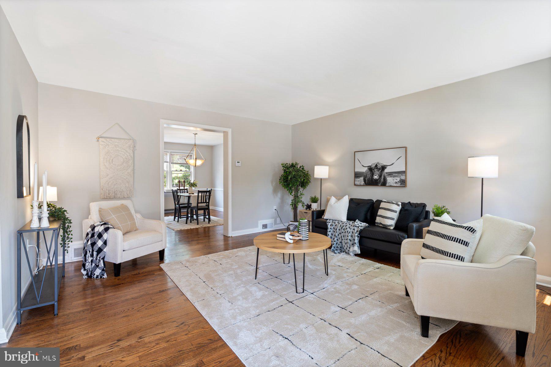 IDLEWOOD - Residential