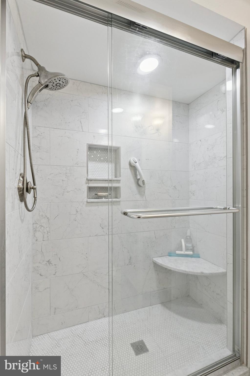 WHITPAIN FARM - Residential