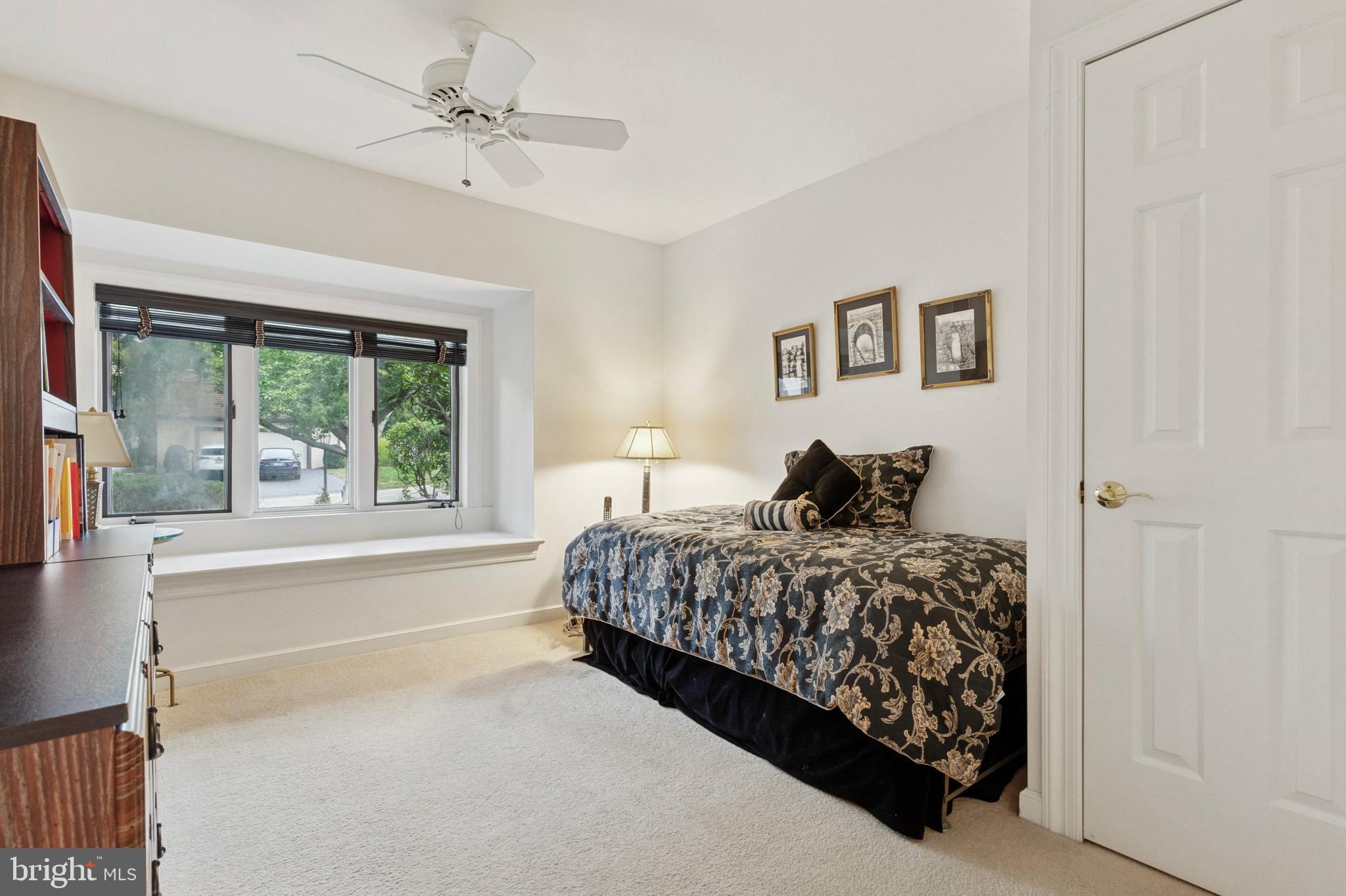 WHITPAIN FARM - Residential