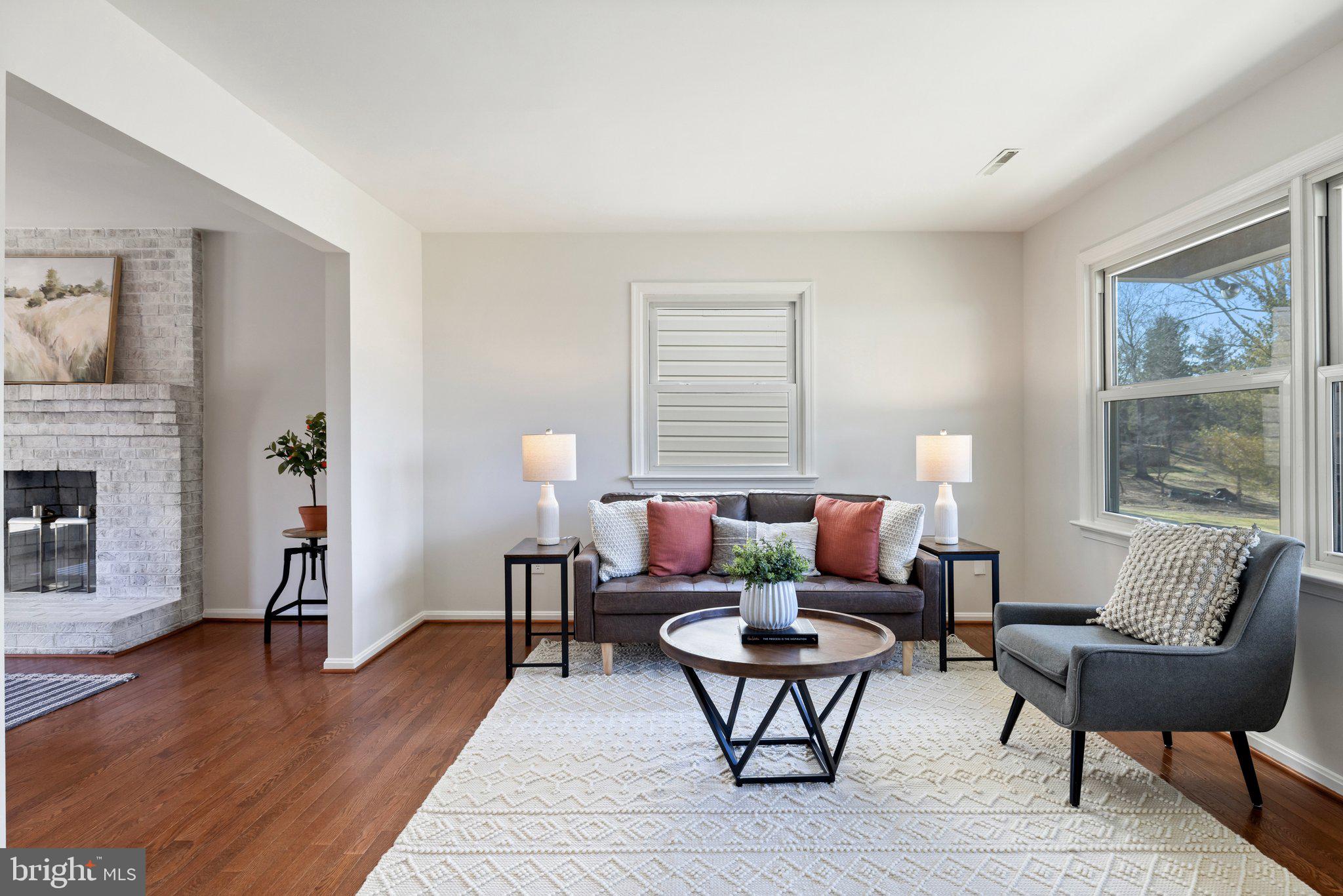 WARR LAKES - Residential