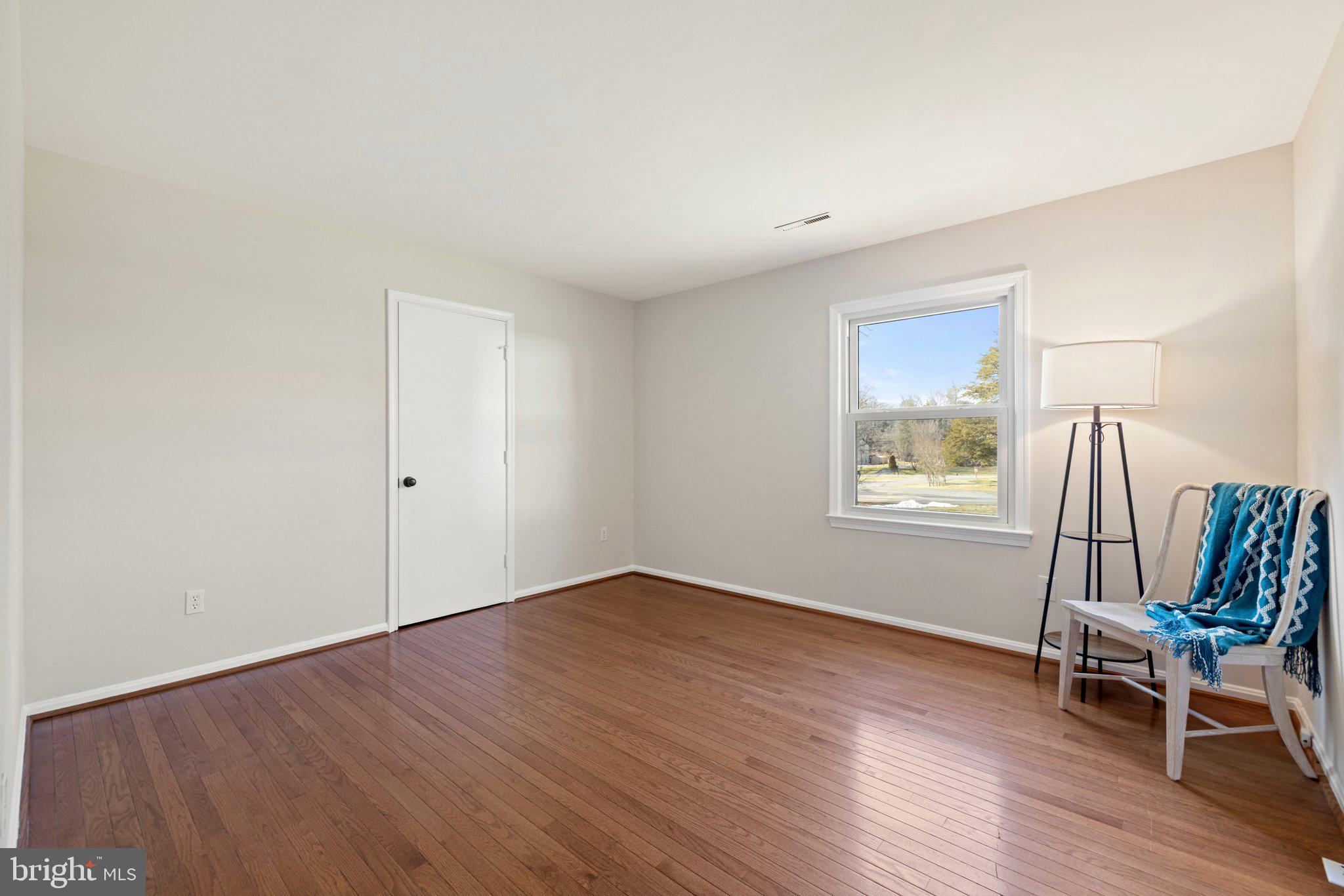 WARR LAKES - Residential