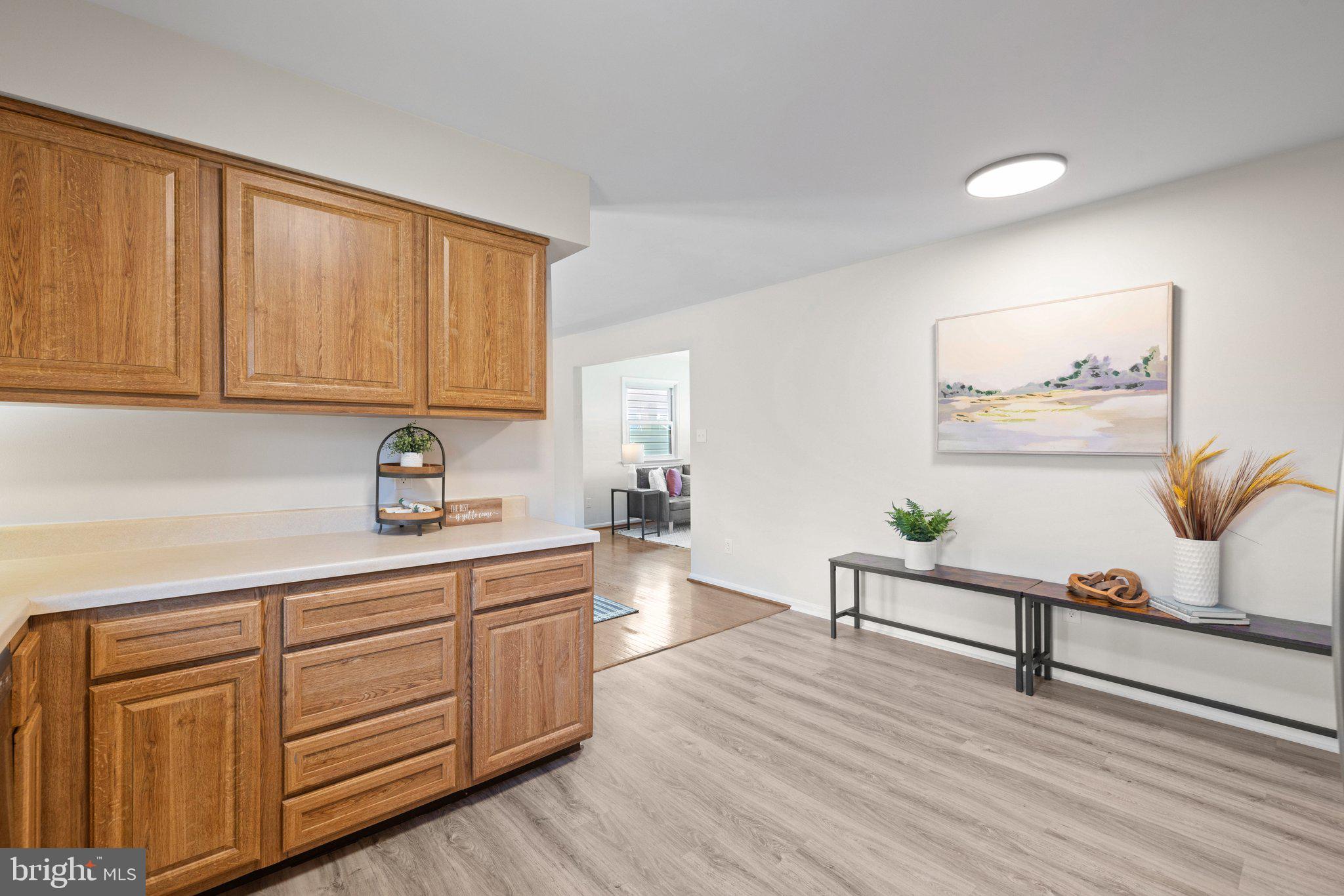 WARR LAKES - Residential