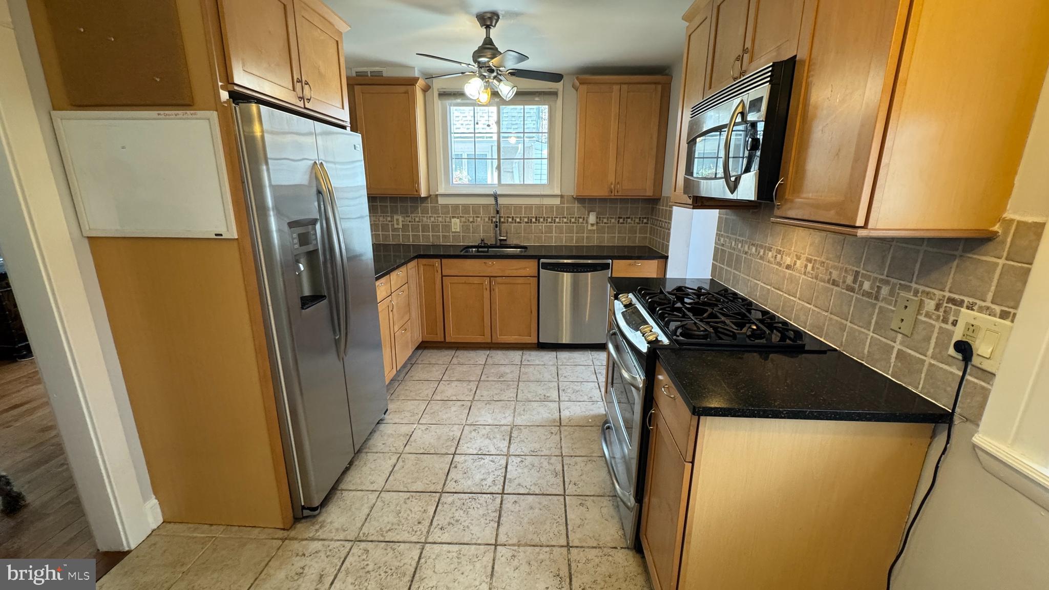 425 TREGARON ROAD