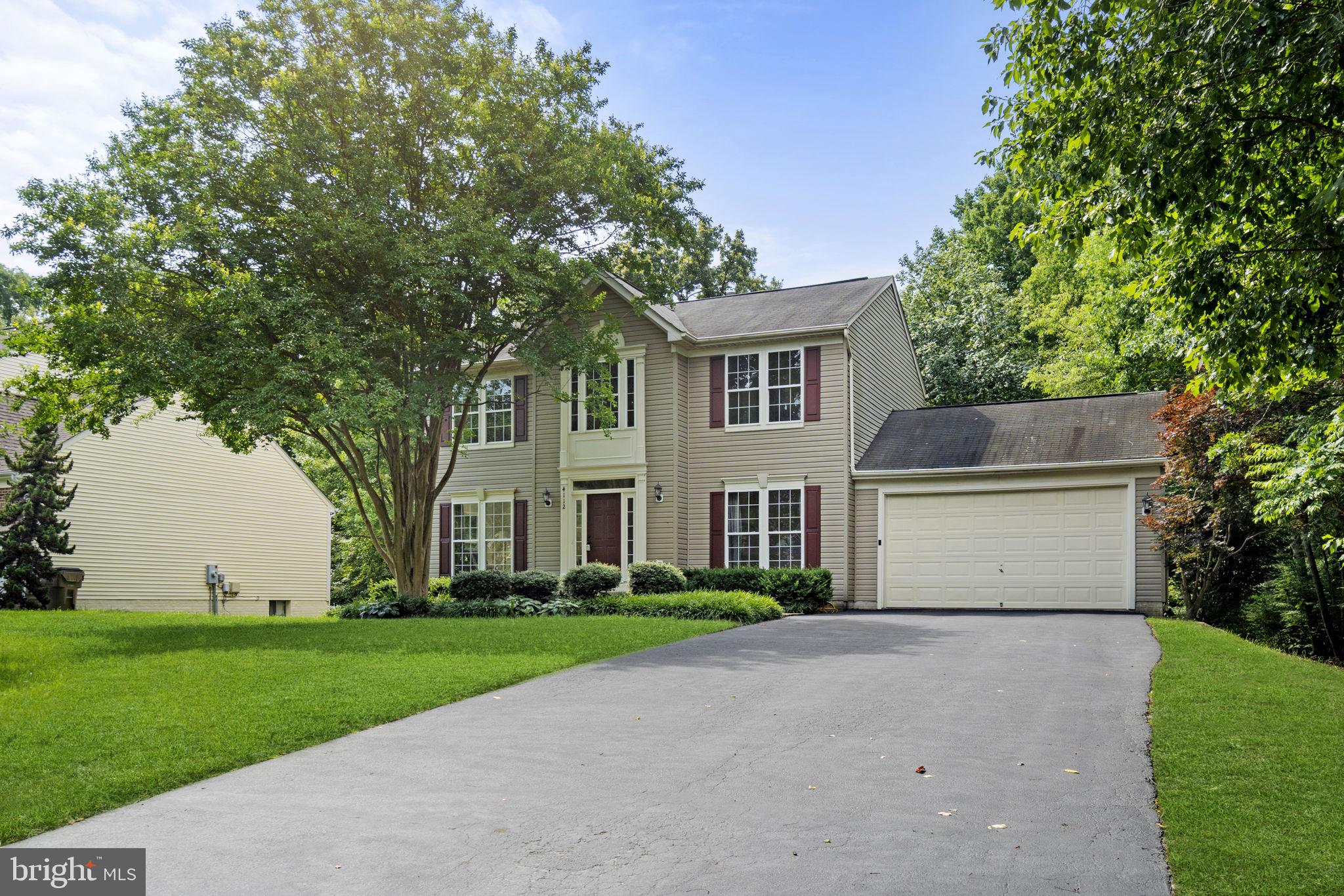 LEE'S HILL - Residential