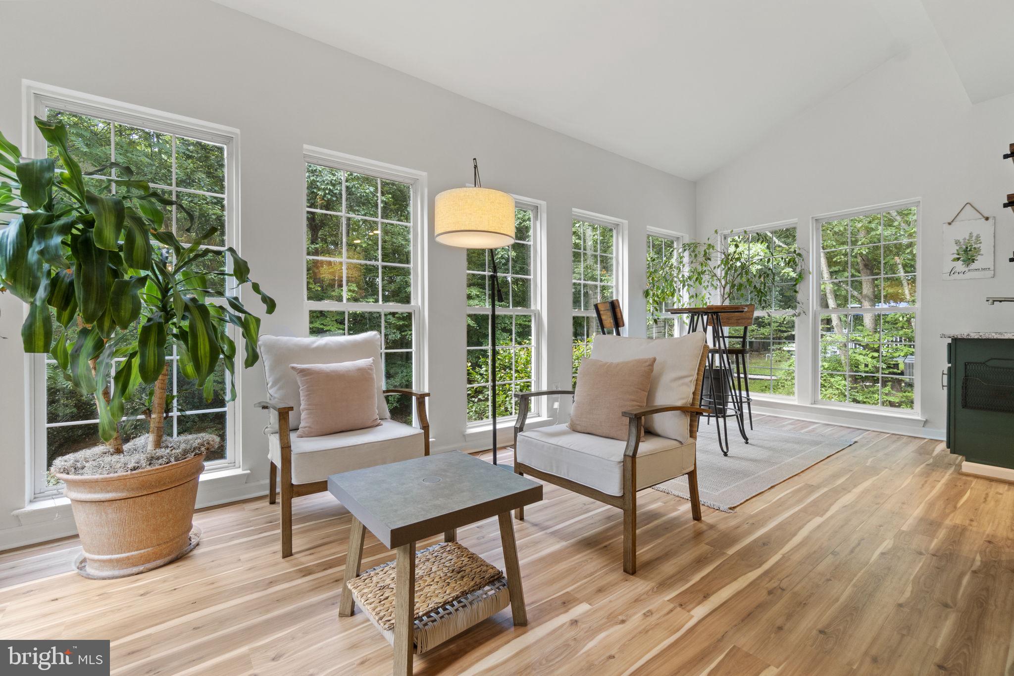 LEE'S HILL - Residential