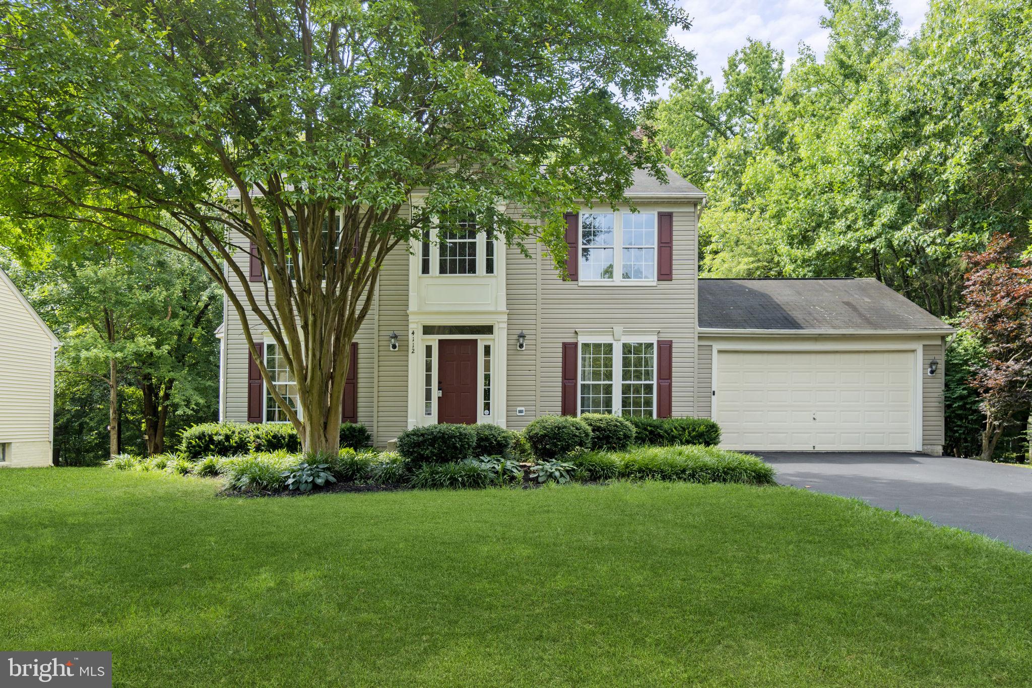 LEE'S HILL - Residential