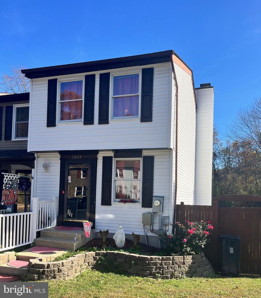 Priced to sell, nice 3 level Townhome in Chesterfield with 2 Bedrooms and 1 and a half baths.  Finished Basement and Sunroom in the back,  Fenced yard (5 foot tall).