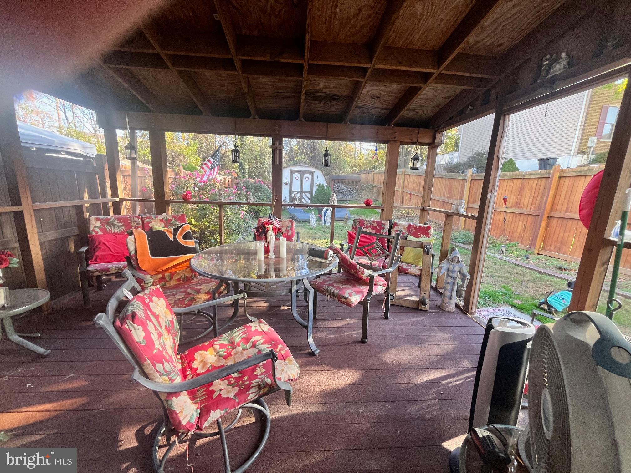 CHESTERFIELD - Residential