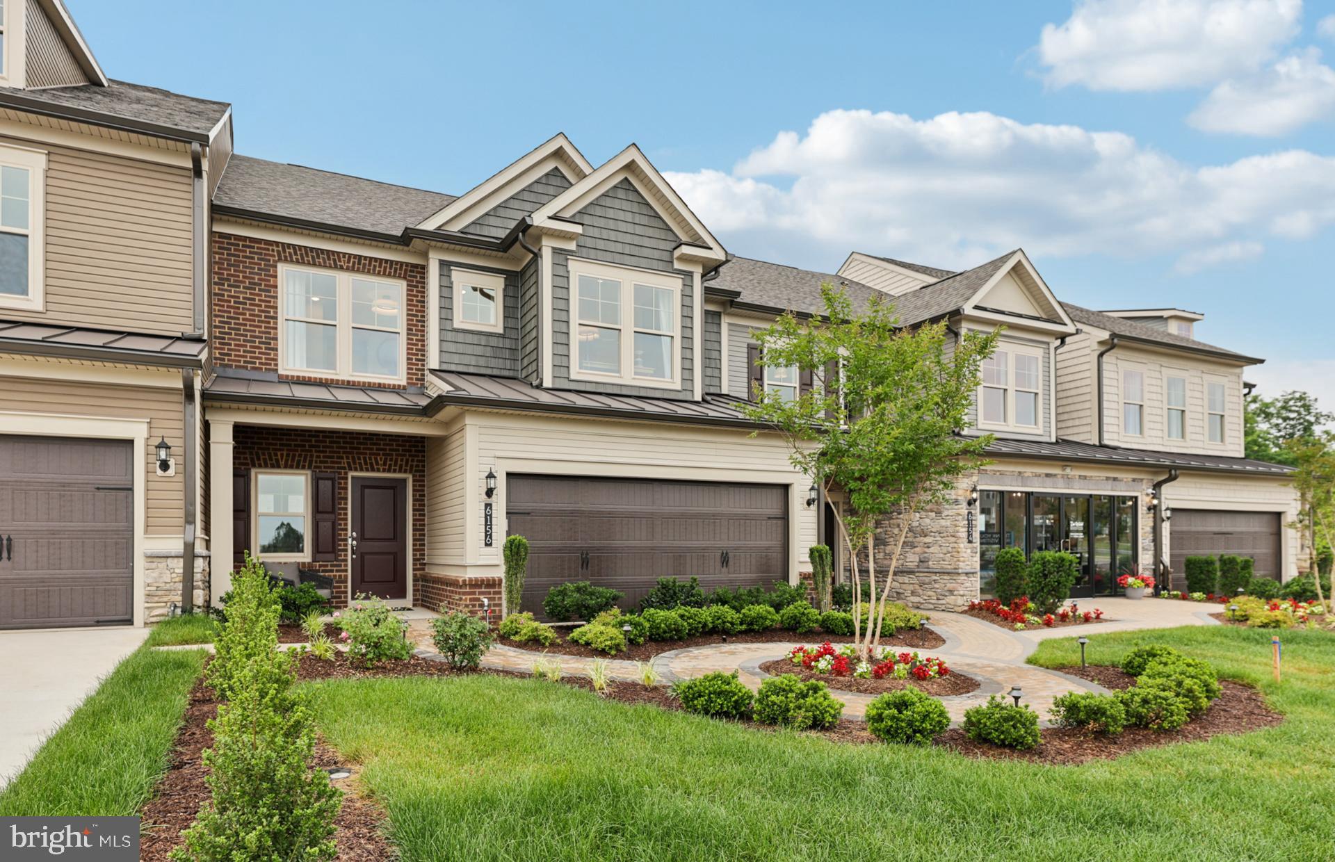 15461 PINK TOPAZ LANE