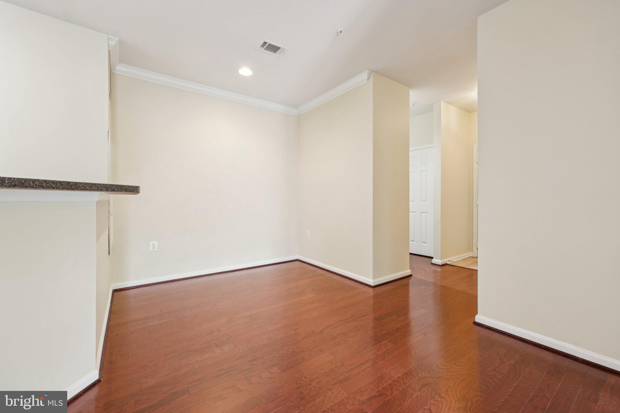 FAIRFAX RIDGE - Residential