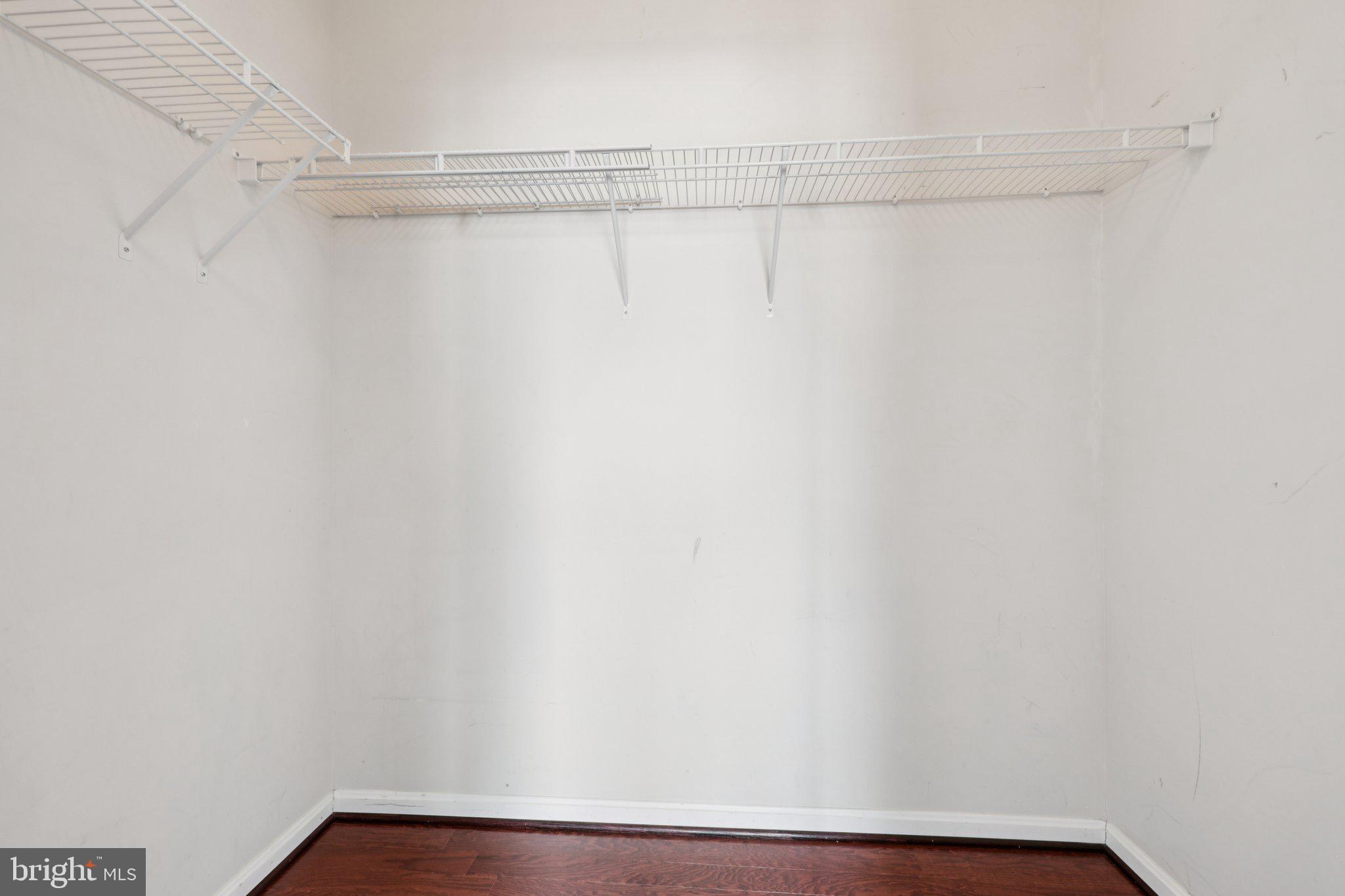 FAIRFAX RIDGE - Residential