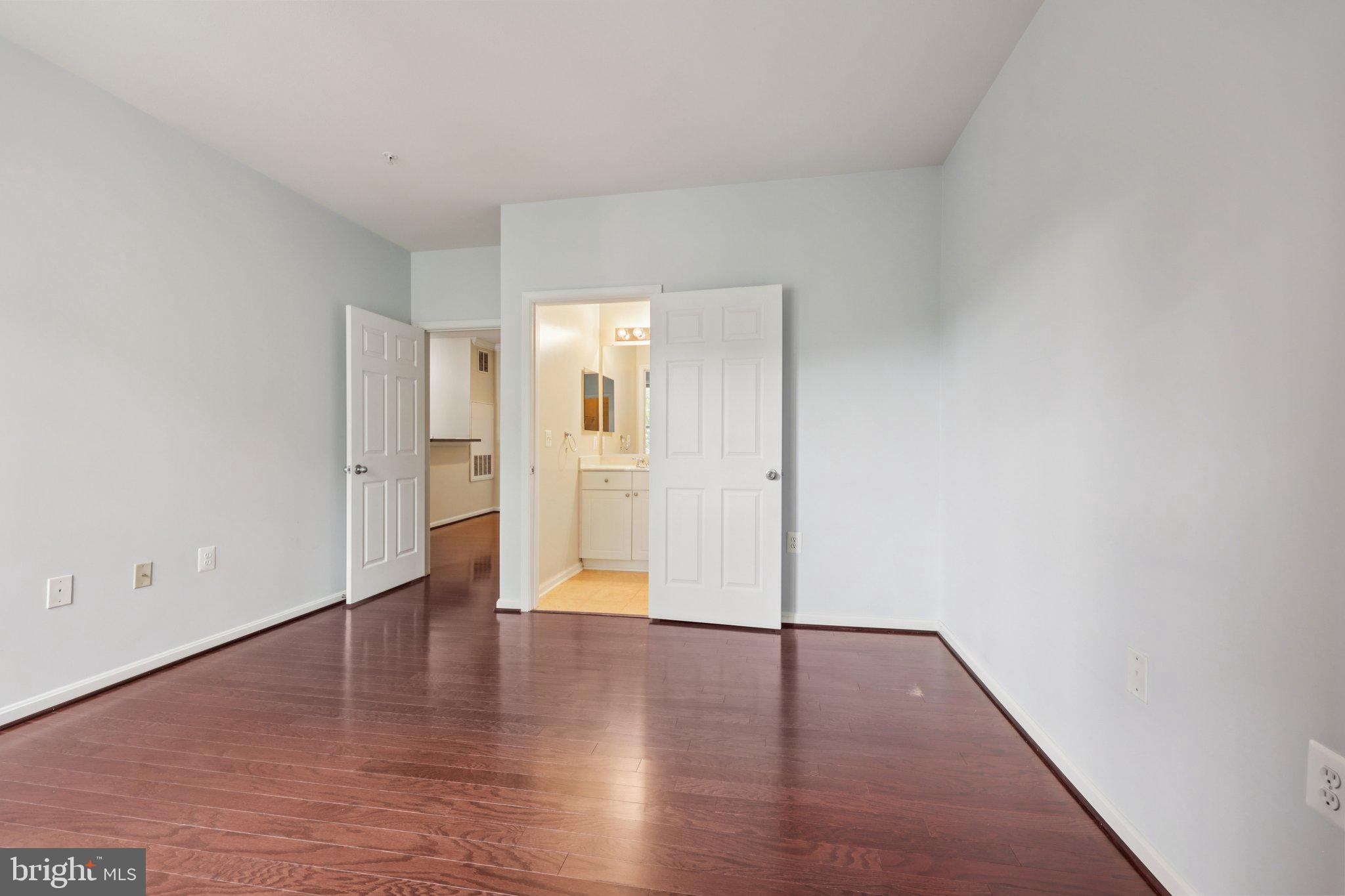 FAIRFAX RIDGE - Residential