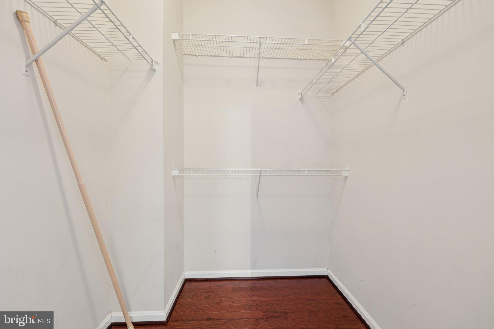 FAIRFAX RIDGE - Residential