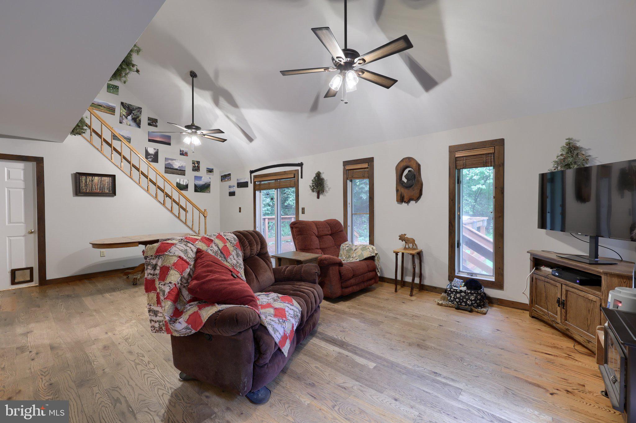 34 TUCQUAN GLEN ROAD