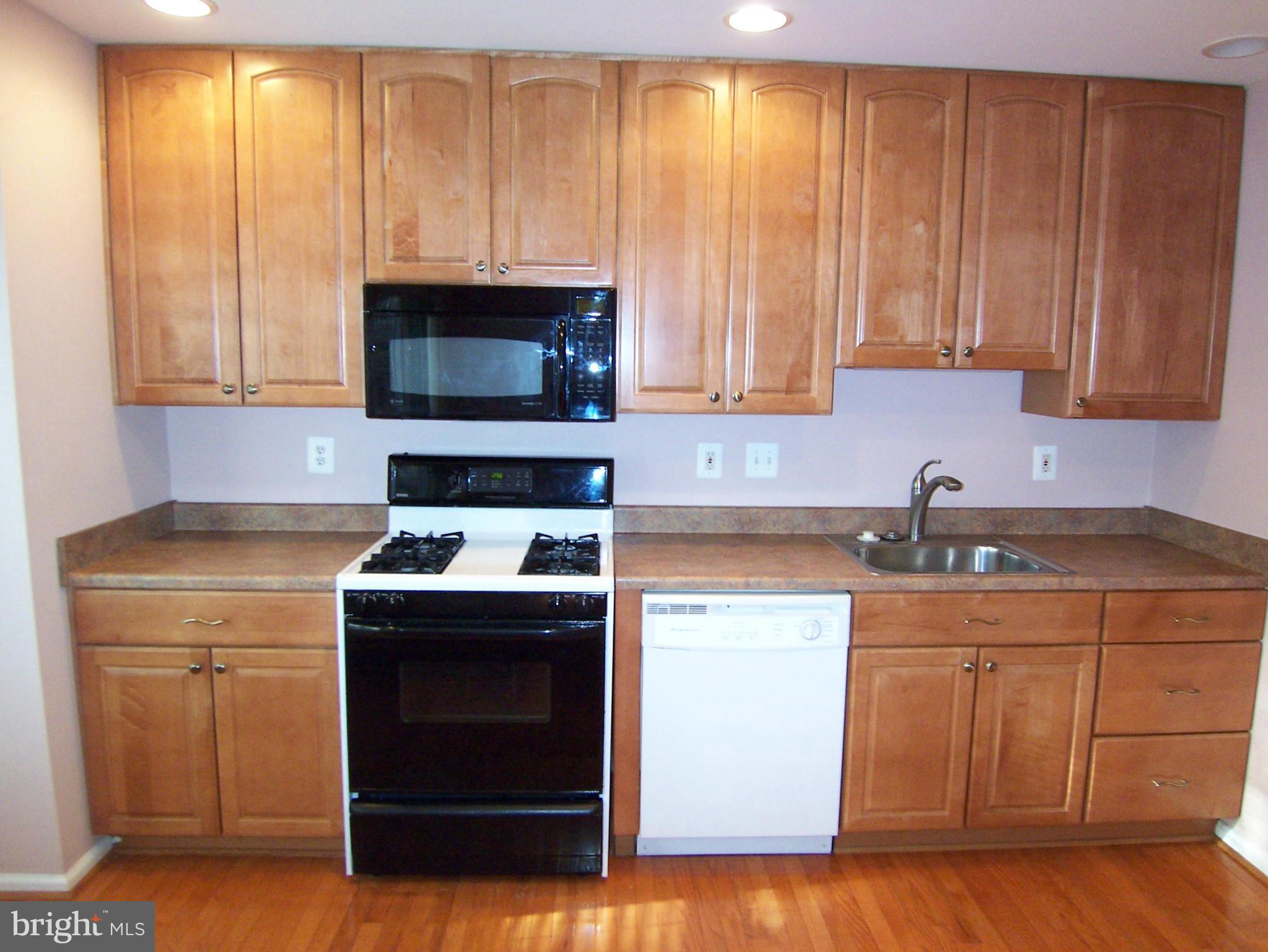 KINGS PARK WEST - Residential Lease