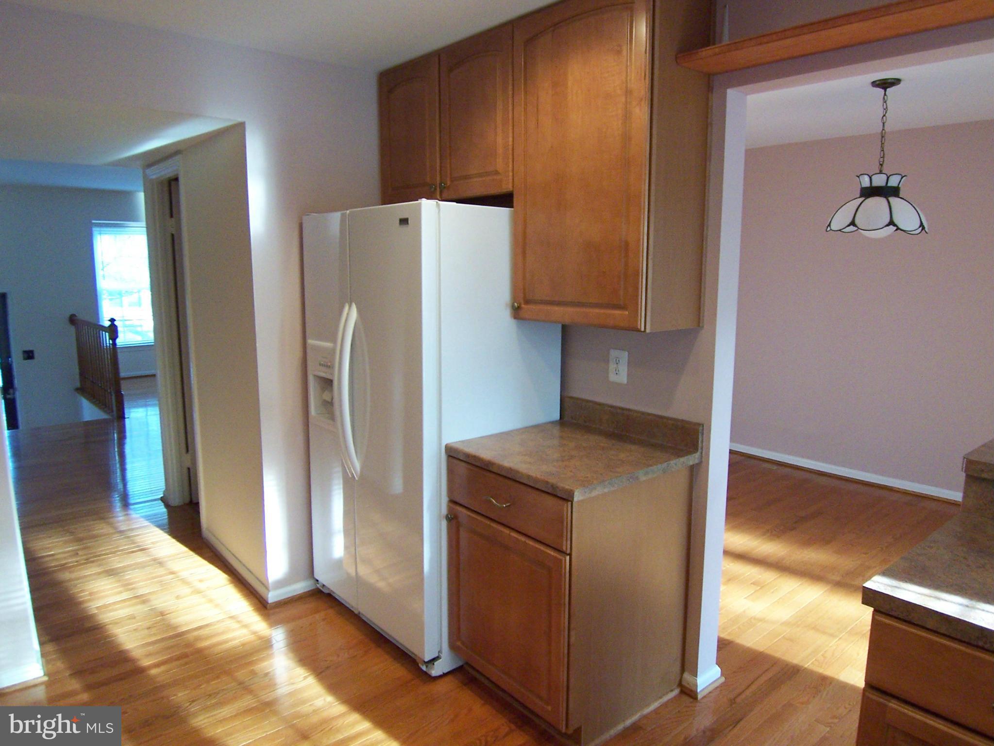 KINGS PARK WEST - Residential Lease