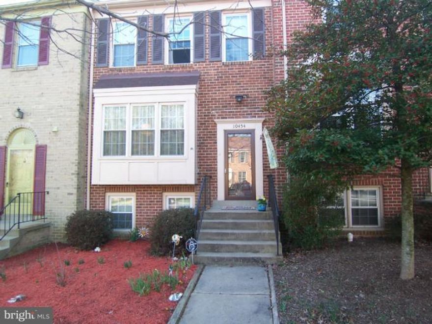 Spacious sun filled 3 lvl TH w/extra storage inside & out.  Hardwoods on main level.  Formal LR, separate DR, large remodeled Kit w/breakfast bar.  SGD to fenced yard backing to trees & common area.  Rec room in lower lvl w/brick hearth FPL & gas insert.  Too many upgrades to list.  Must see to appreciate.  Easy access to VRE, Pentagon express bus, I-66, I-495 & metro rail.  2 incomes to qualify.