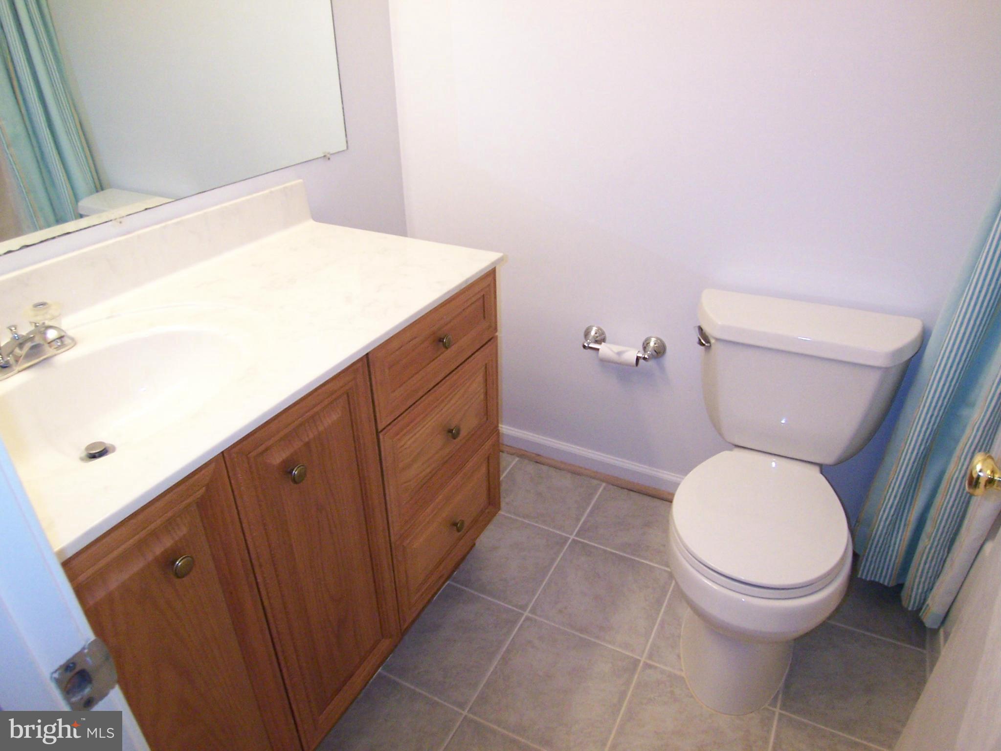 KINGS PARK WEST - Residential Lease