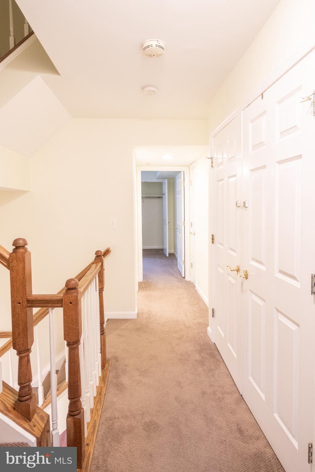 COURTS OF BALLSTON - Residential Lease