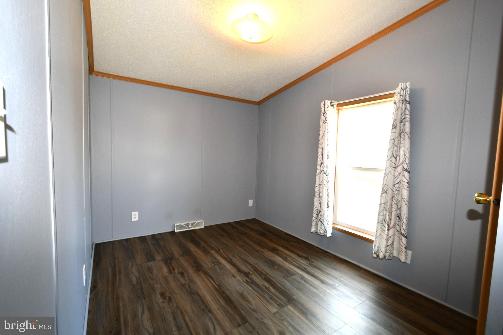 COLONIAL HERITAGE - Residential