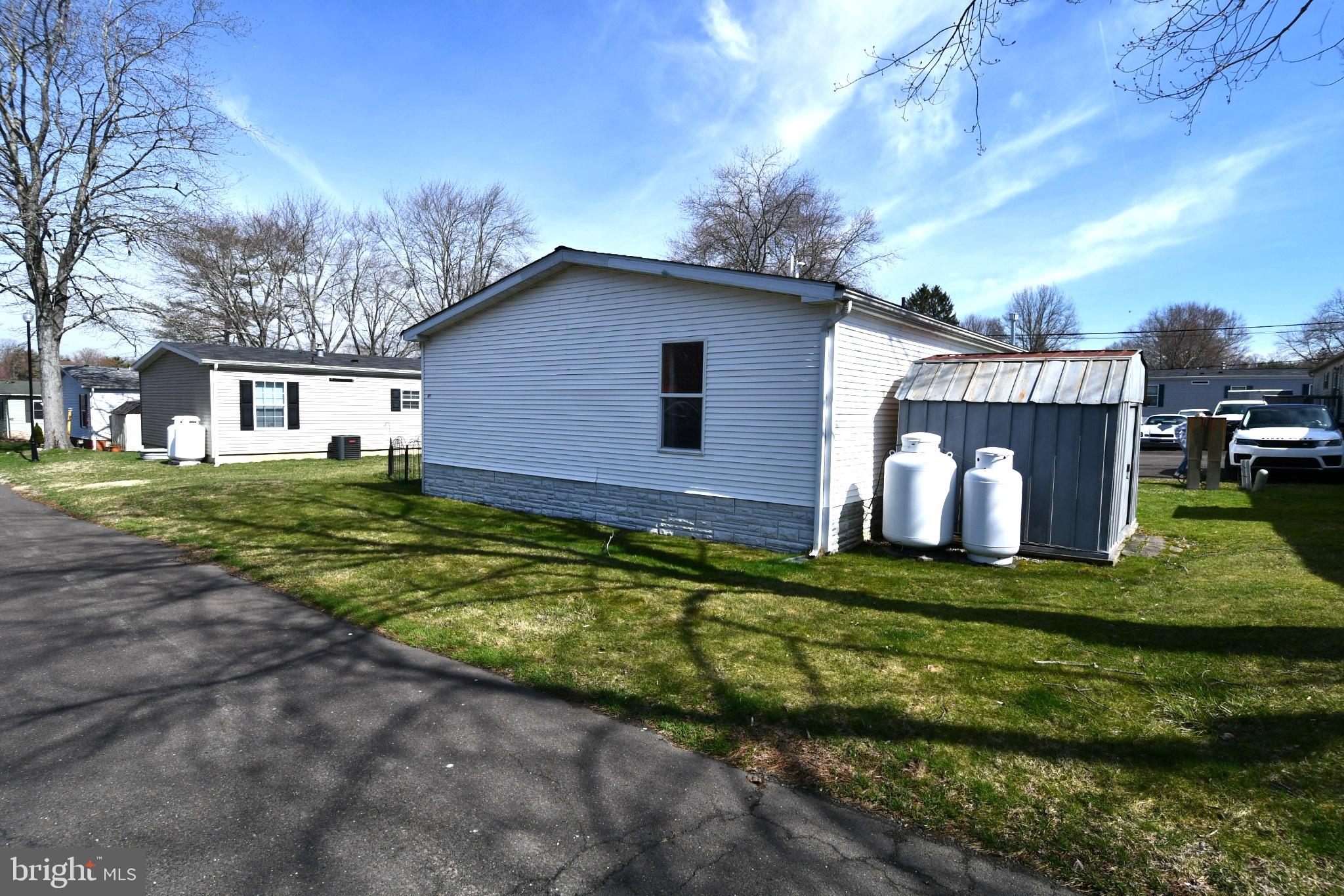 COLONIAL HERITAGE - Residential