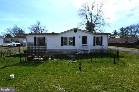 45 MAPLE DRIVE DOYLESTOWN PA 18901