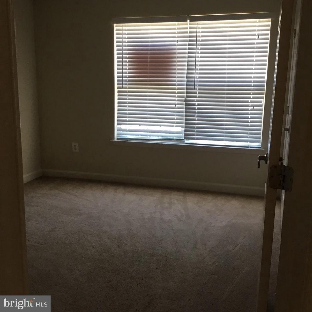 SPRING RIDGE - Residential Lease